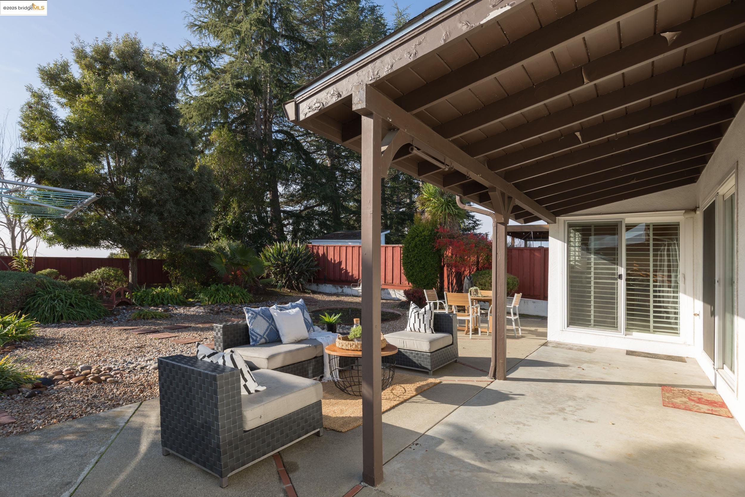 5225 Reedley Way
