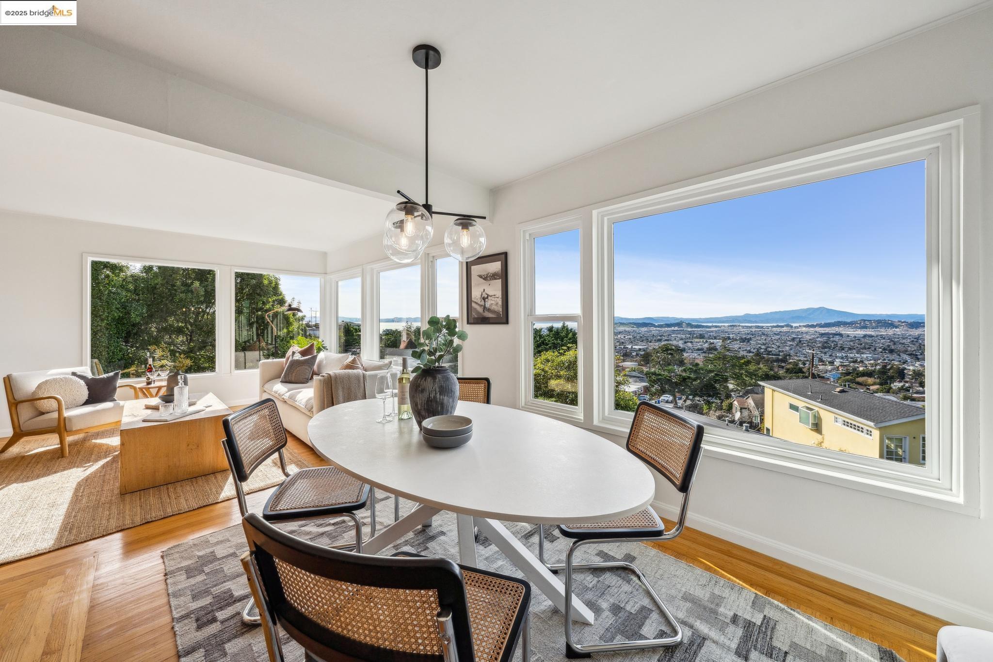 1646 Aqua Vista Road