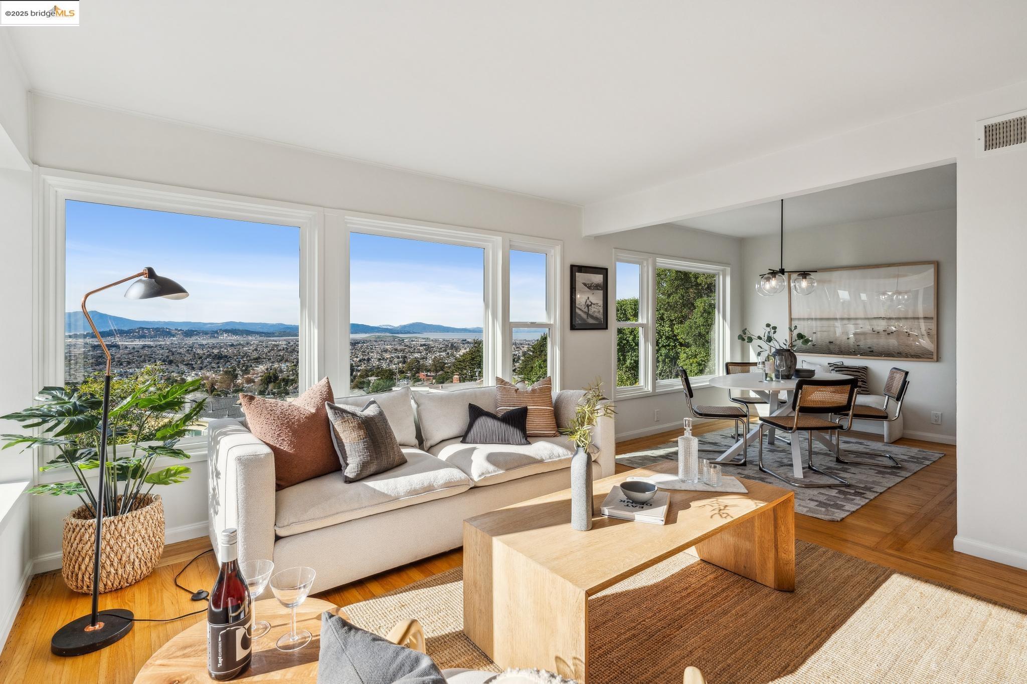 1646 Aqua Vista Road