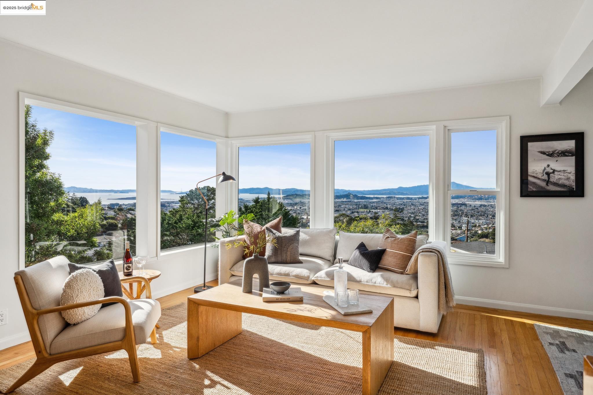 1646 Aqua Vista Road