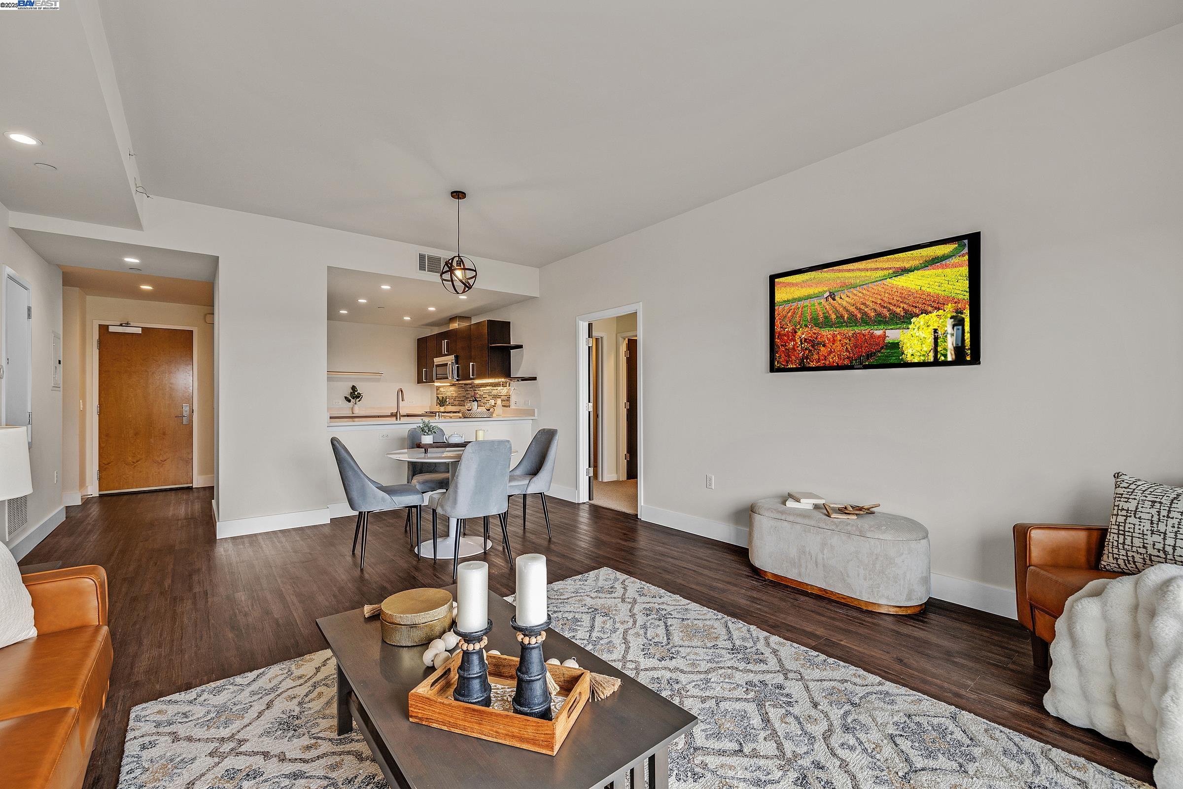 6465 San Pablo Ave # 405