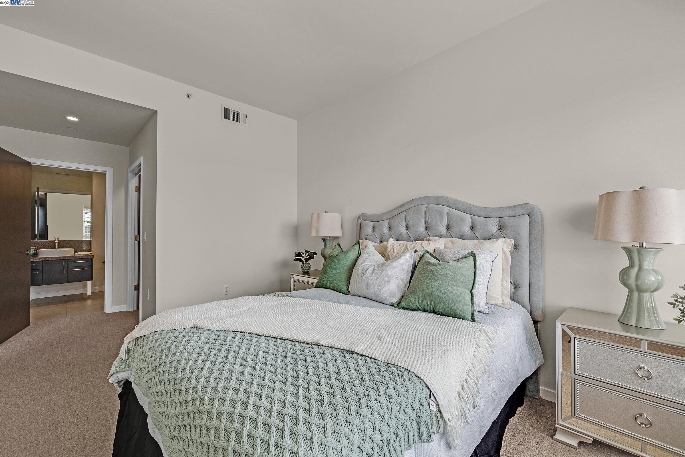 6465 San Pablo Ave # 405