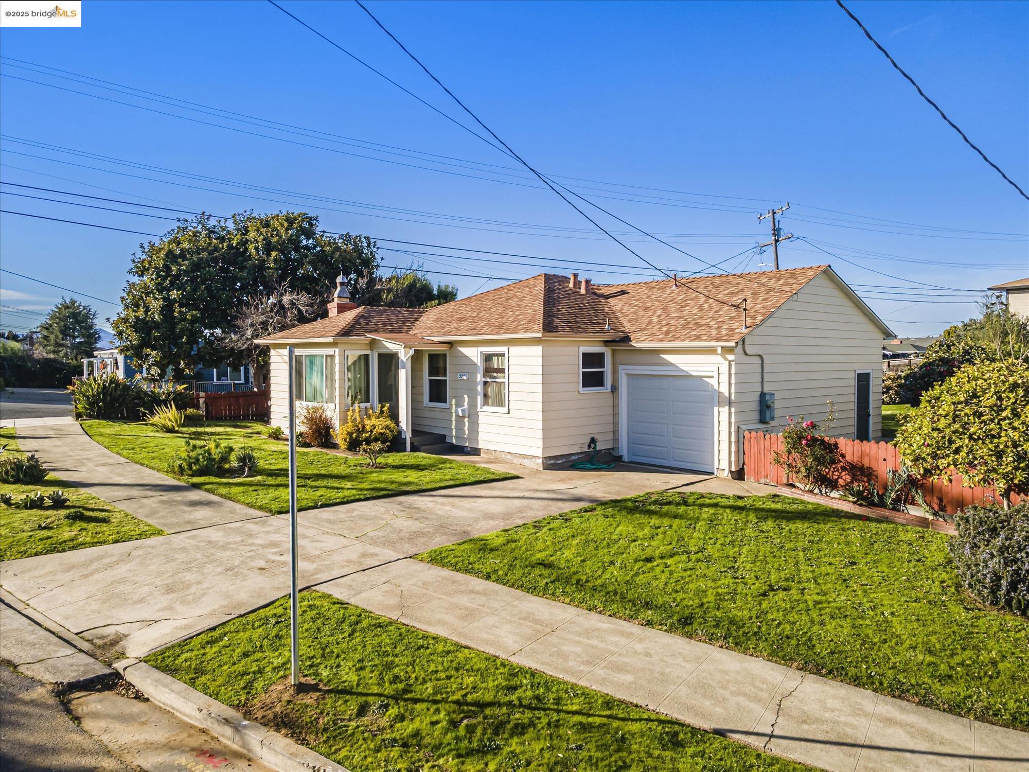 5901 Orchard Ave