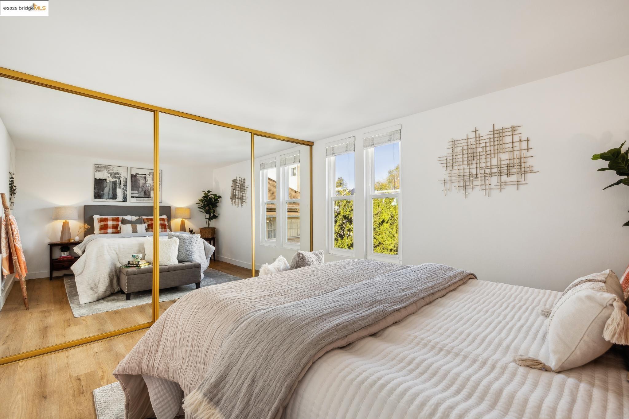 645 Chetwood St # 306