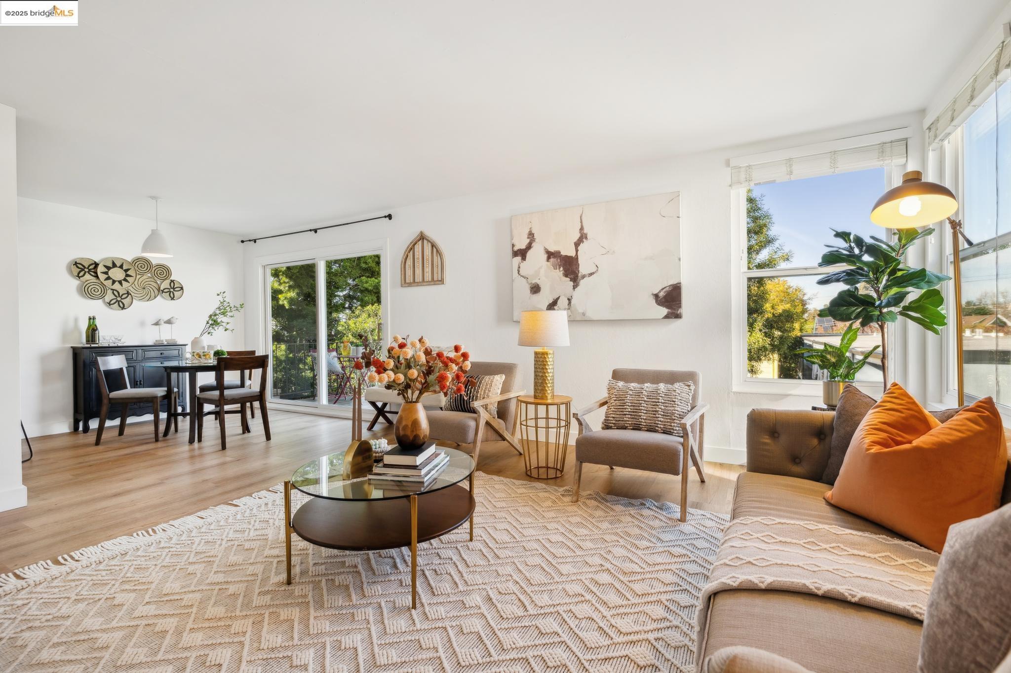 645 Chetwood St # 306