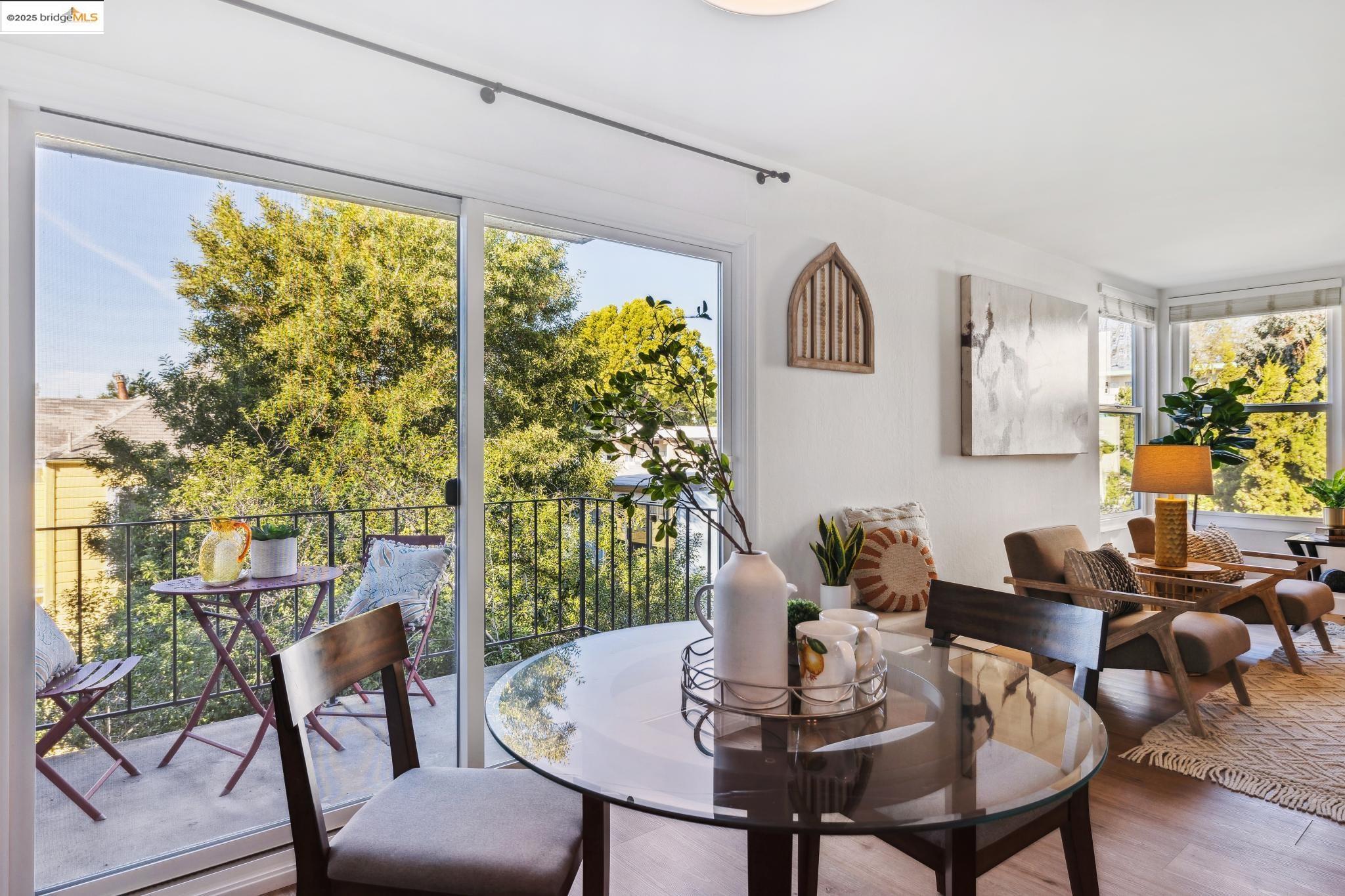 645 Chetwood St # 306