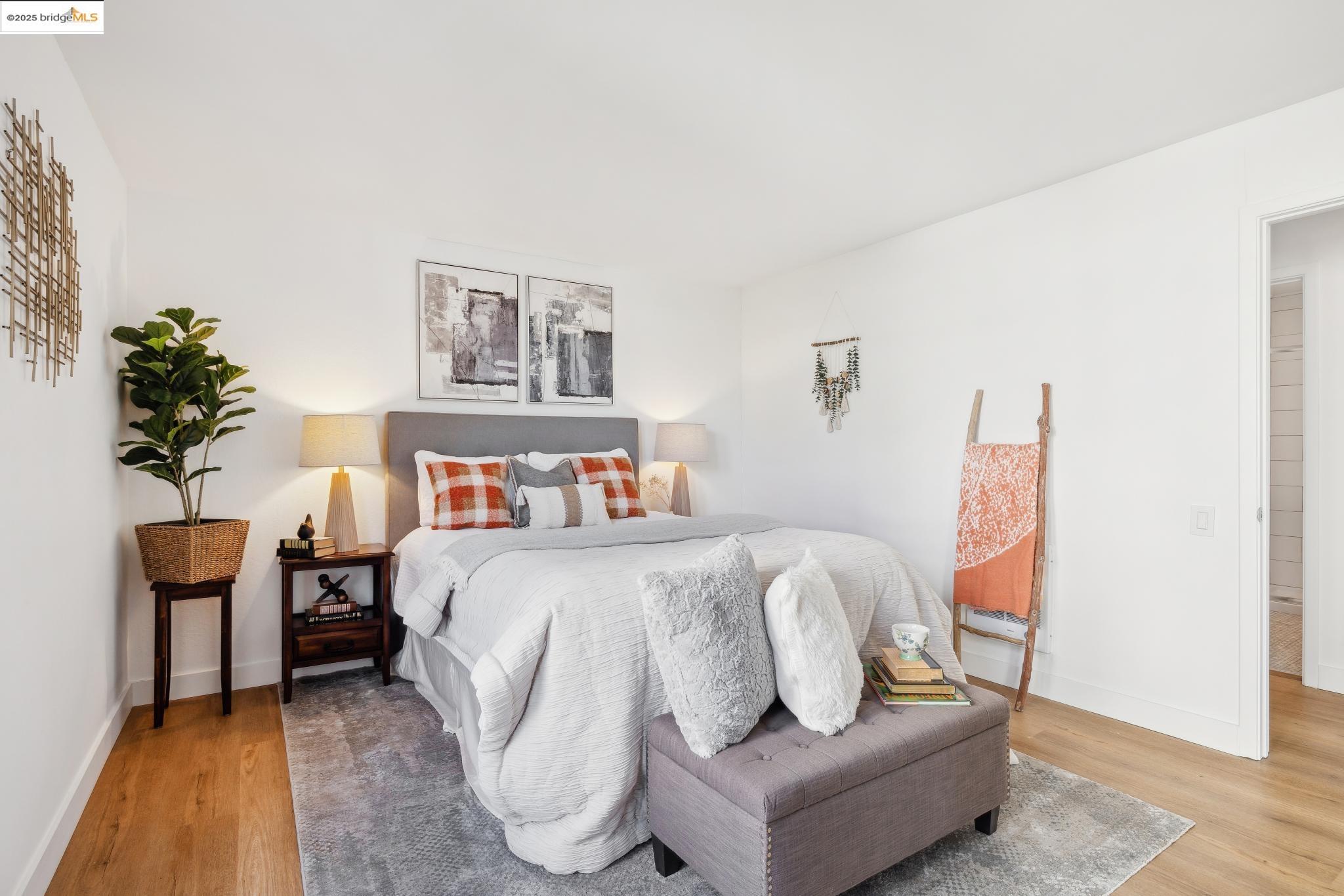 645 Chetwood St # 306