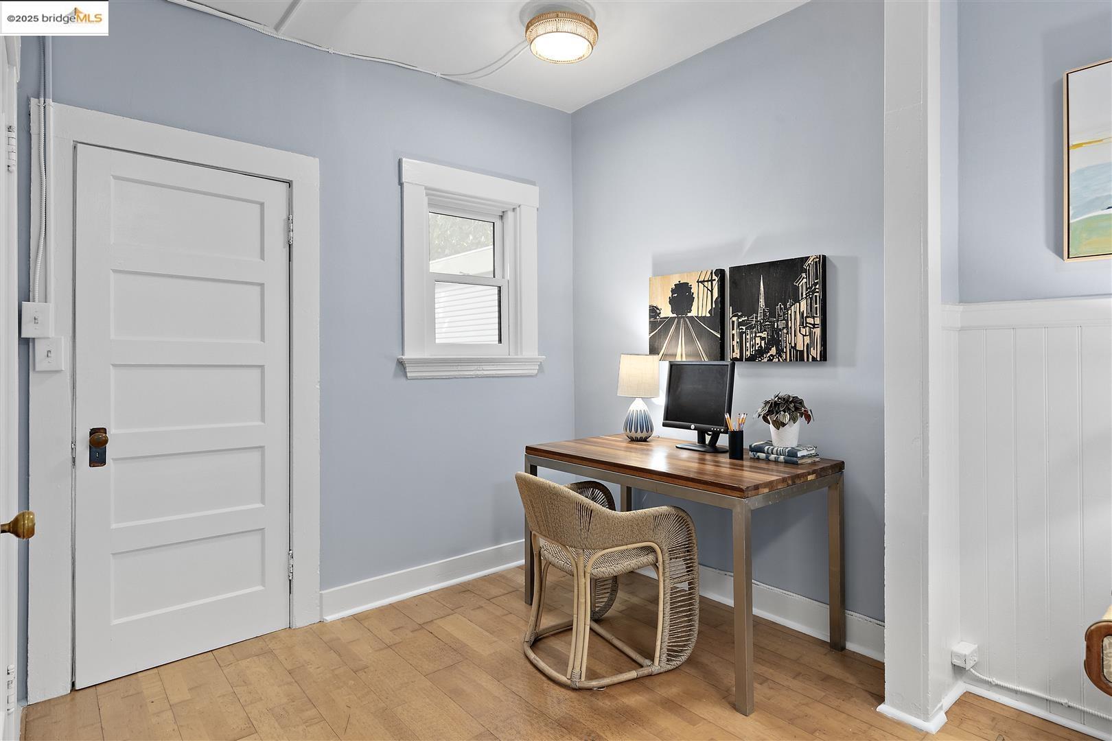 2718 Martin Luther King Jr Way