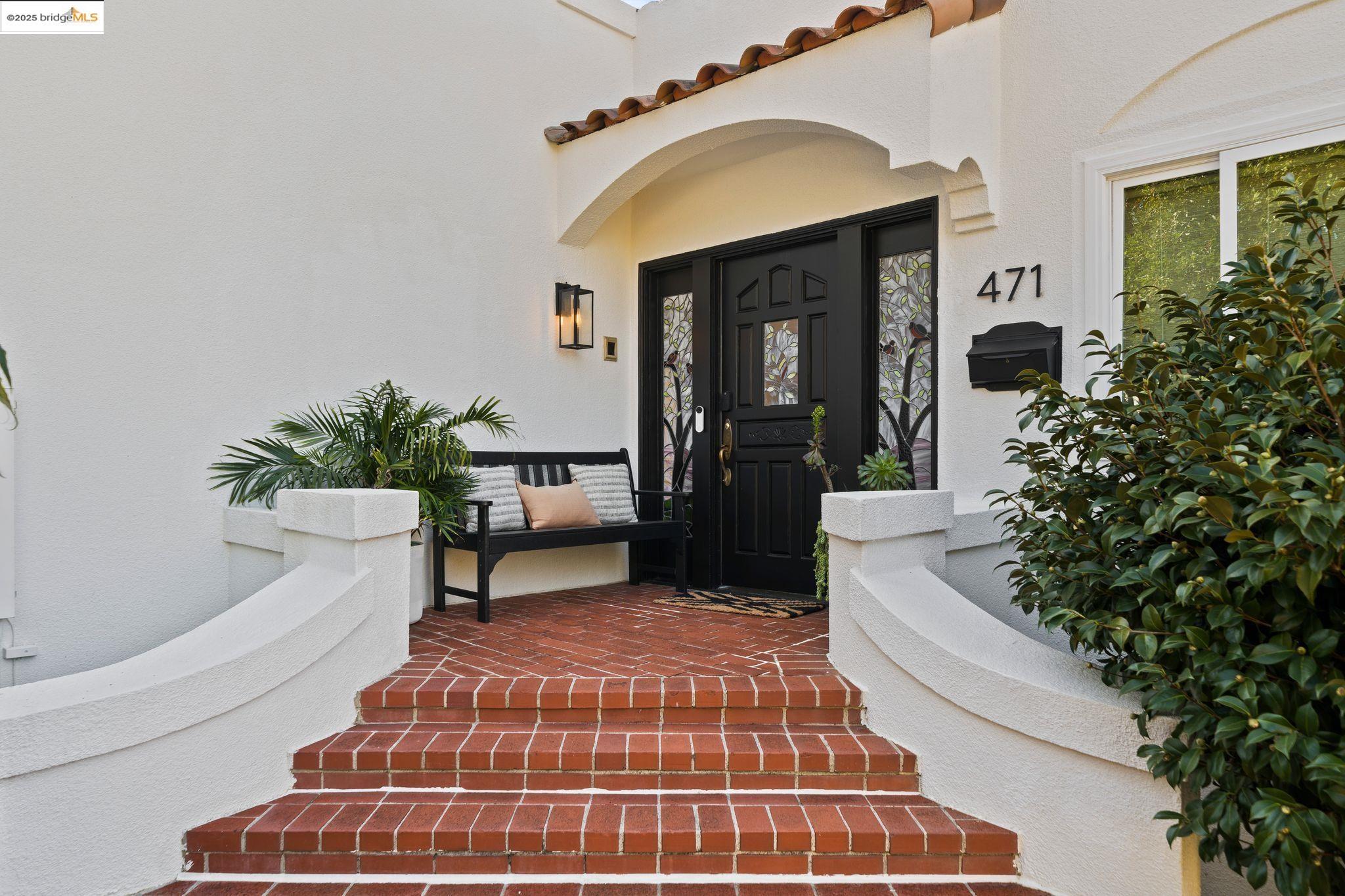 471 Mount Street