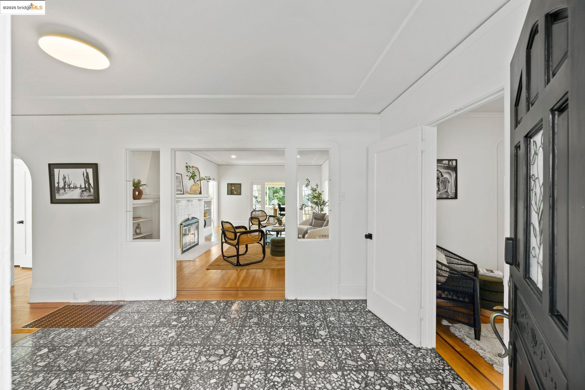471 Mount Street