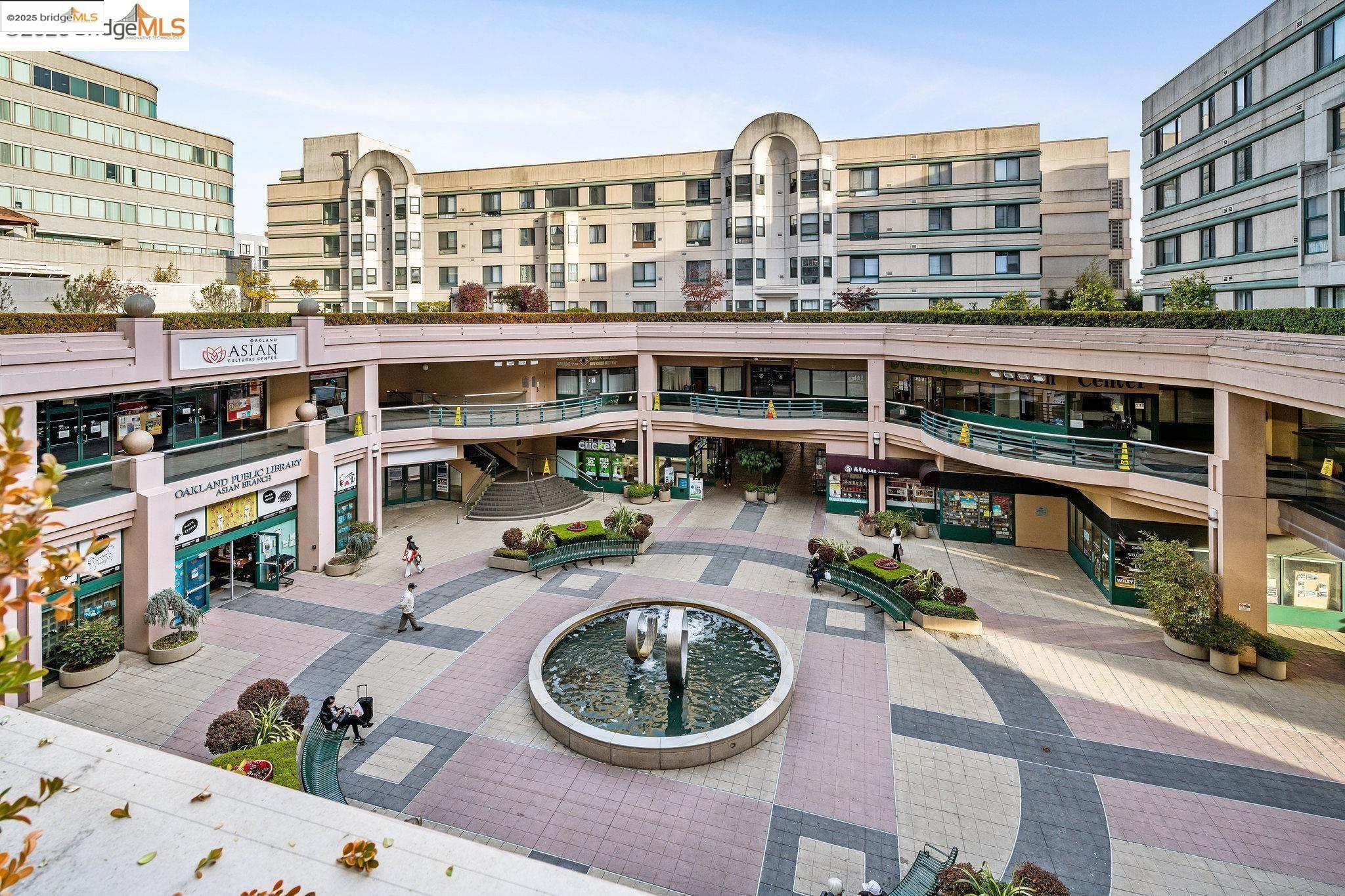 988 Franklin Street # 1207