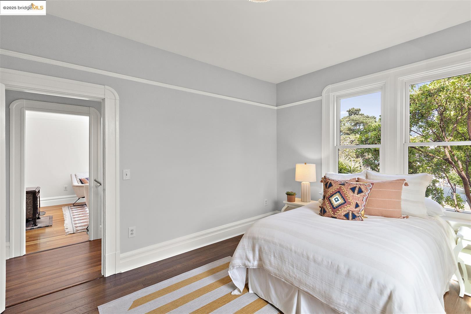 2718 Martin Luther King Jr Way