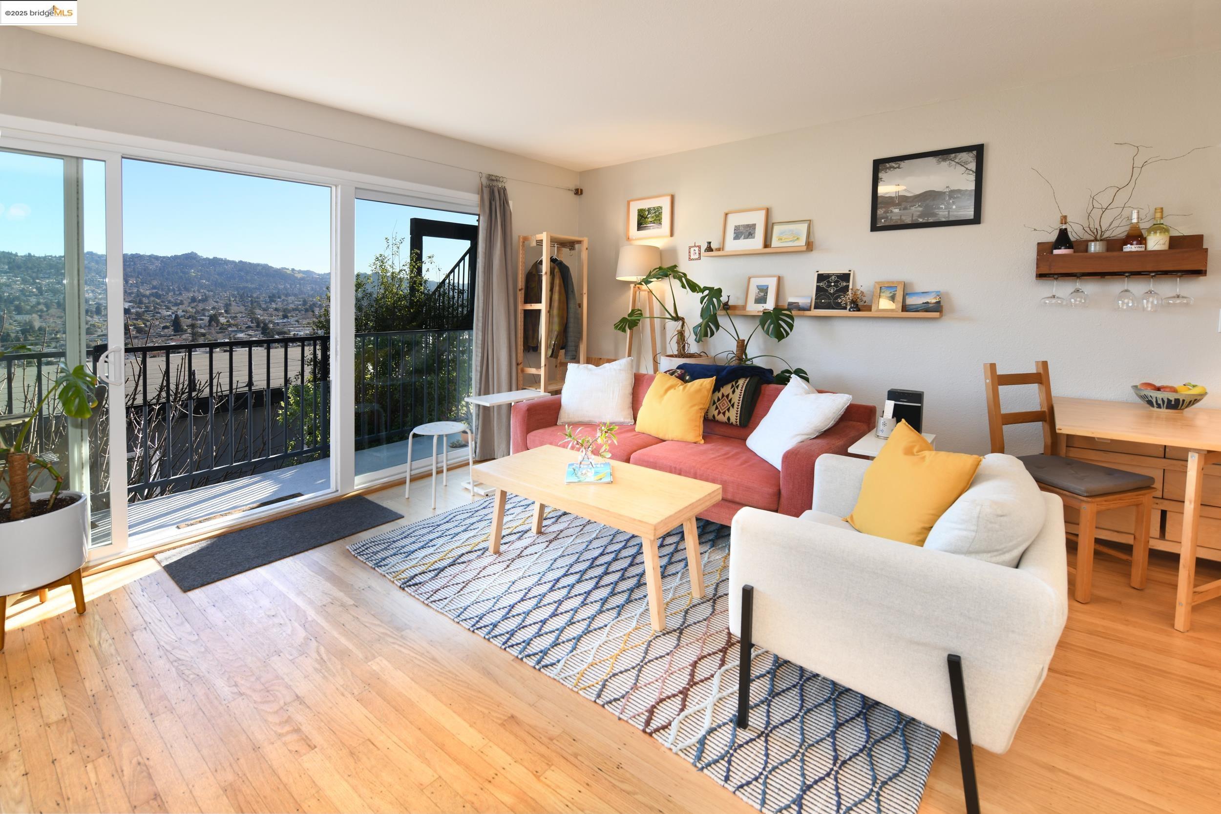 785 Taft Ave # 4