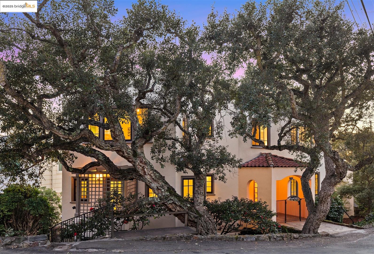 1930 San Antonio Ave