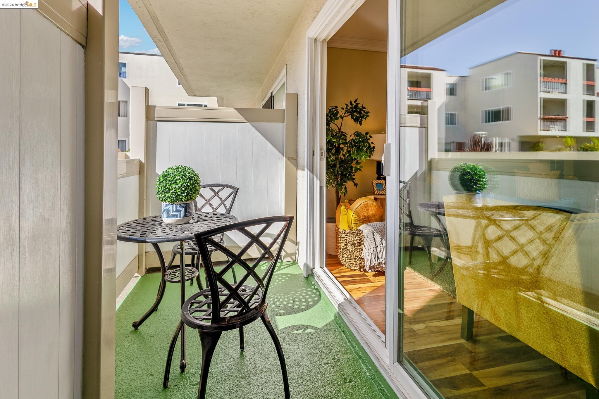 2005 Pleasant Valley # 116