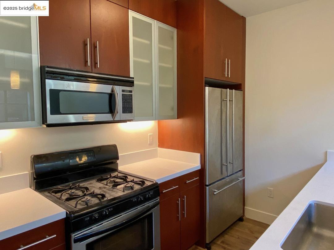 1565 32nd Street # 3