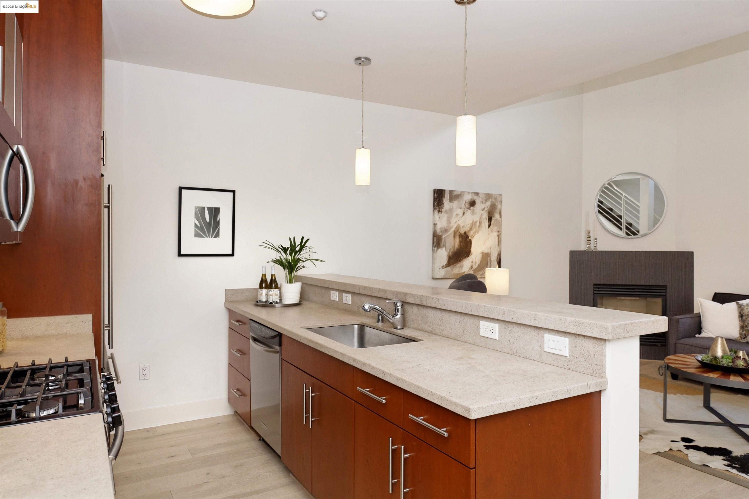 1565 32nd Street # 3