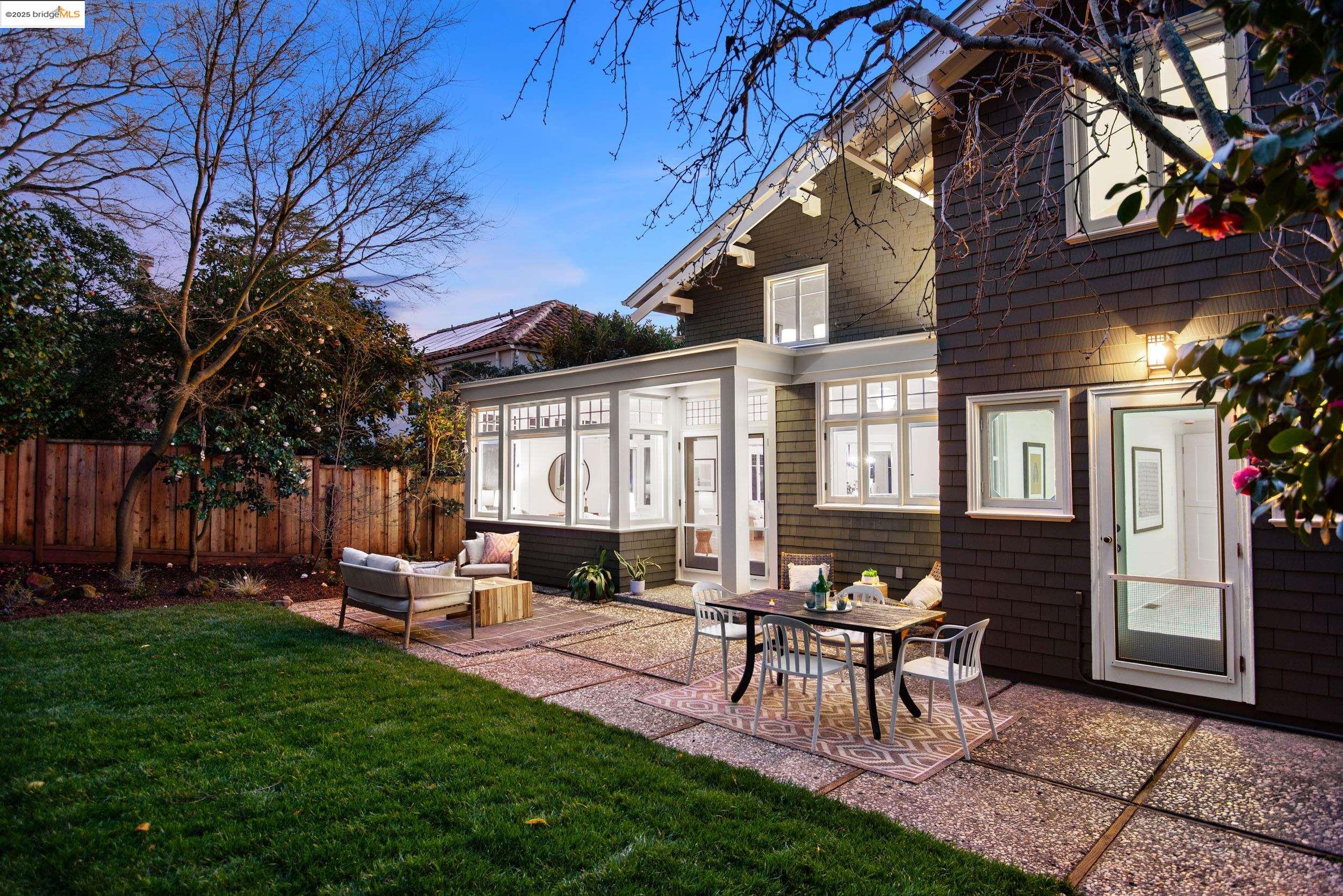 24 Bonita Ave