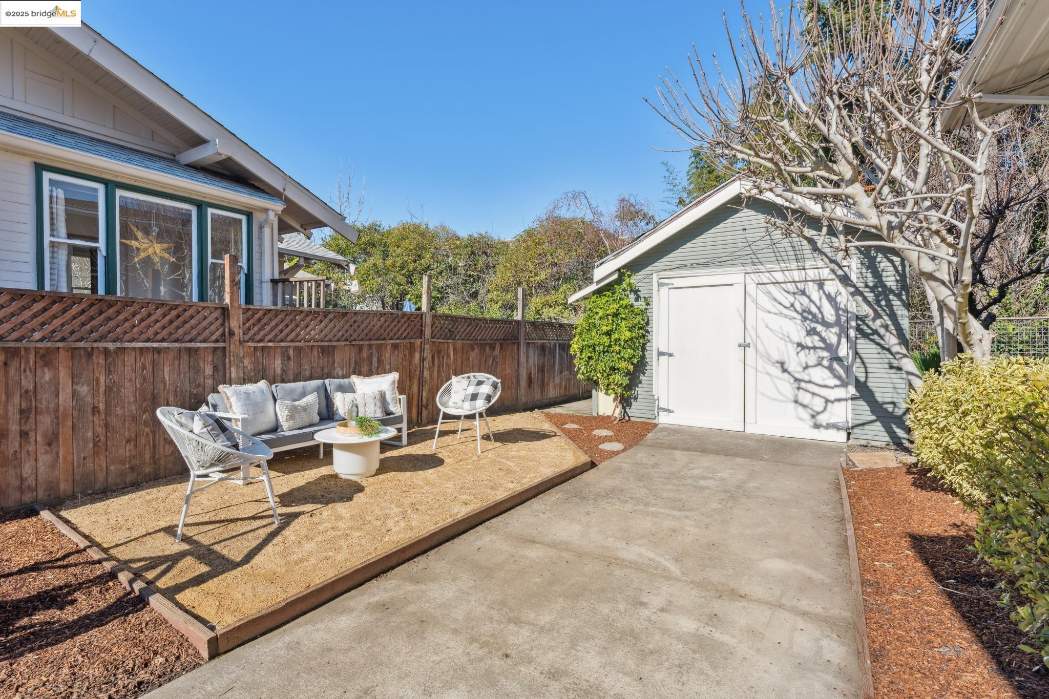 4485 Pleasant Valley Ct
