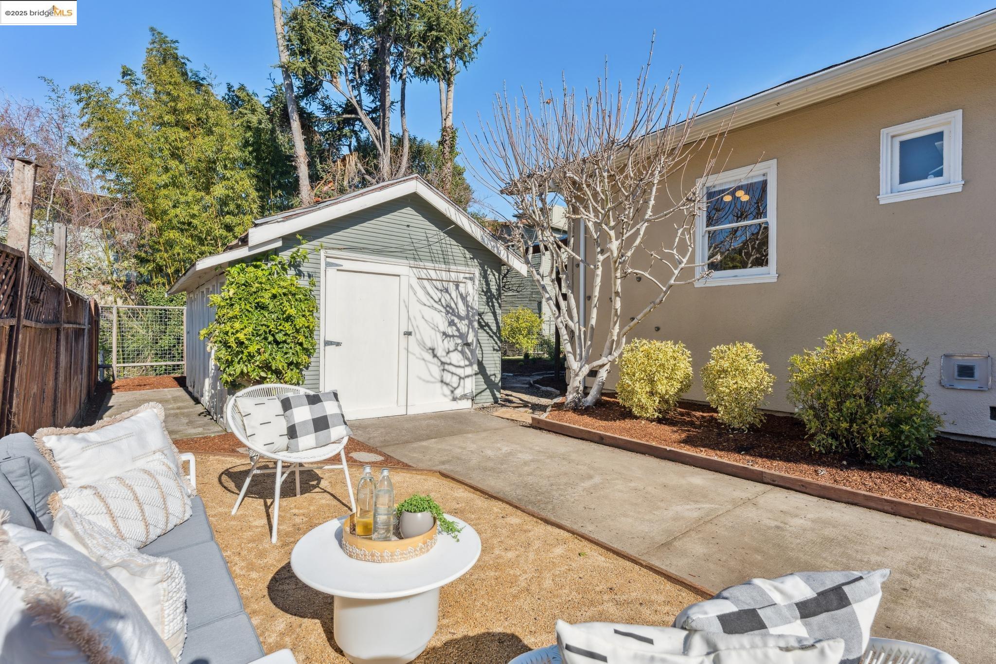 4485 Pleasant Valley Ct