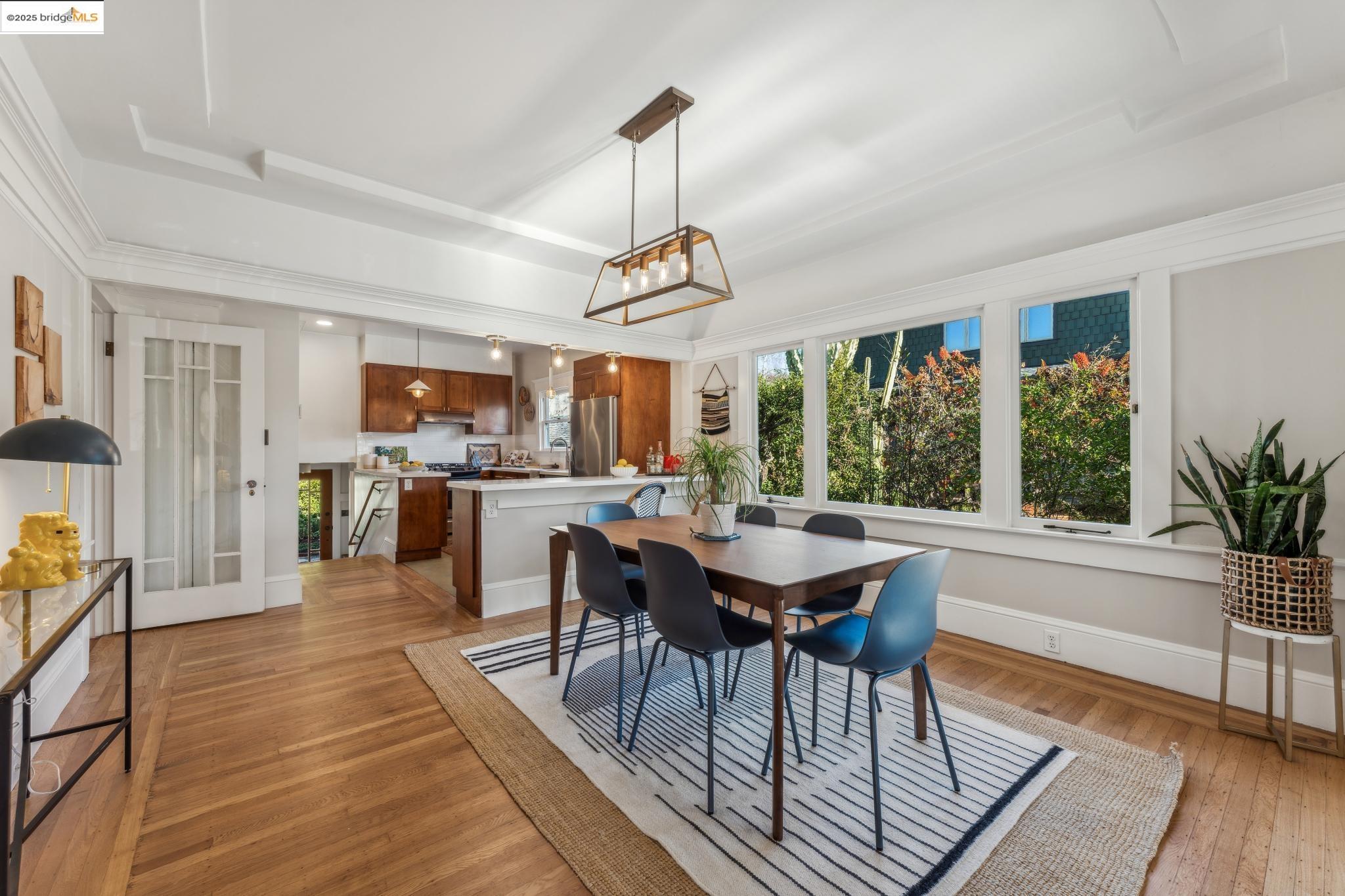 4485 Pleasant Valley Ct