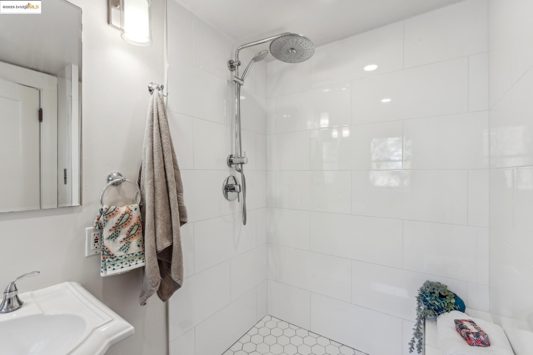 4485 Pleasant Valley Ct