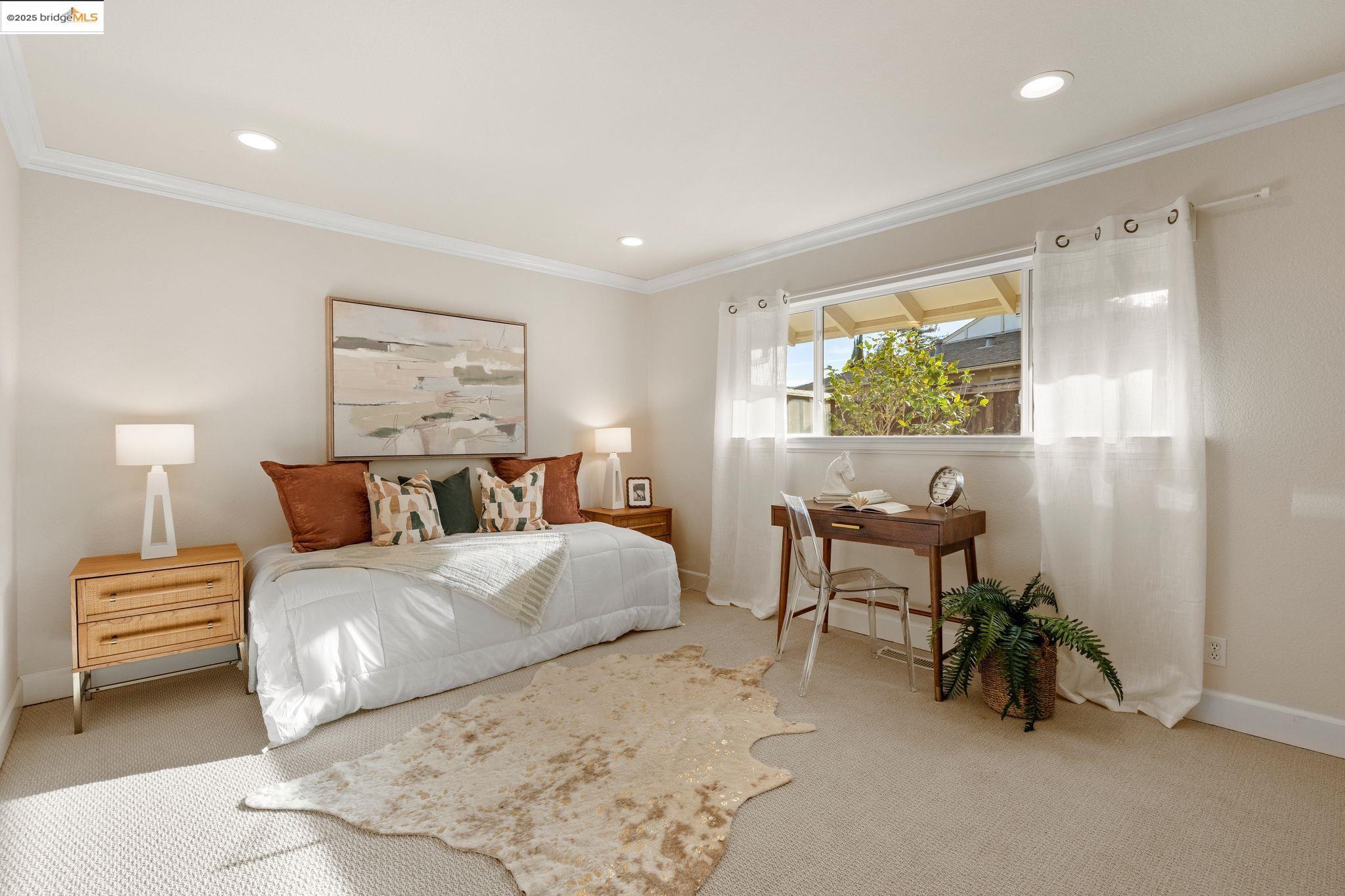 2691 Shadow Mountain Dr