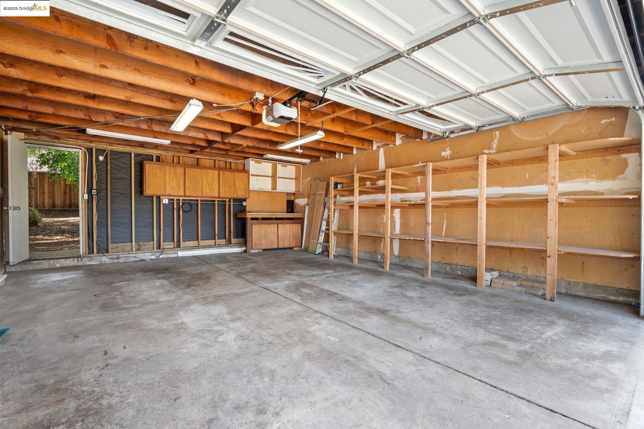 2691 Shadow Mountain Dr