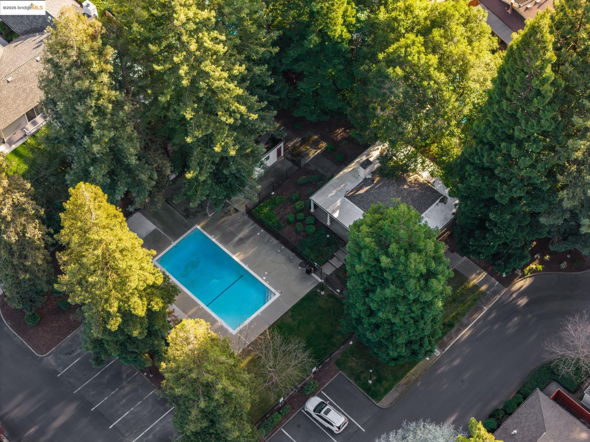 2691 Shadow Mountain Dr