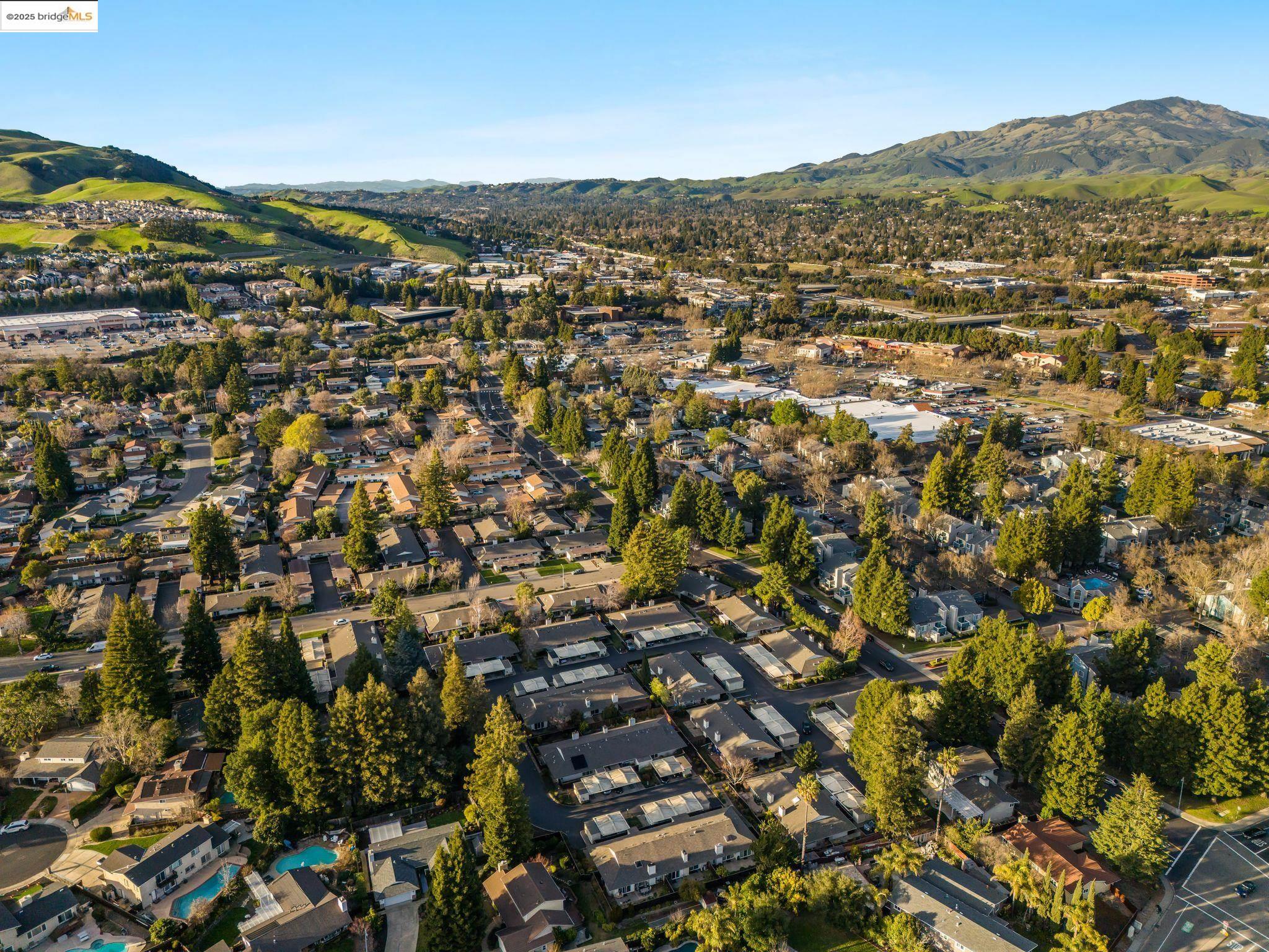 2691 Shadow Mountain Dr