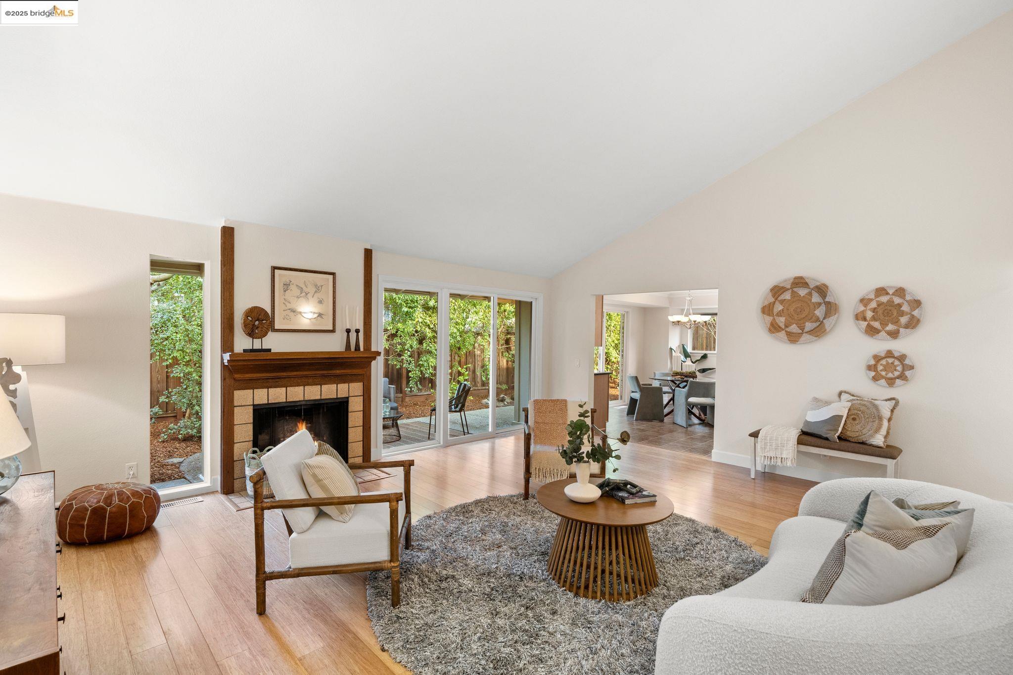 2691 Shadow Mountain Dr