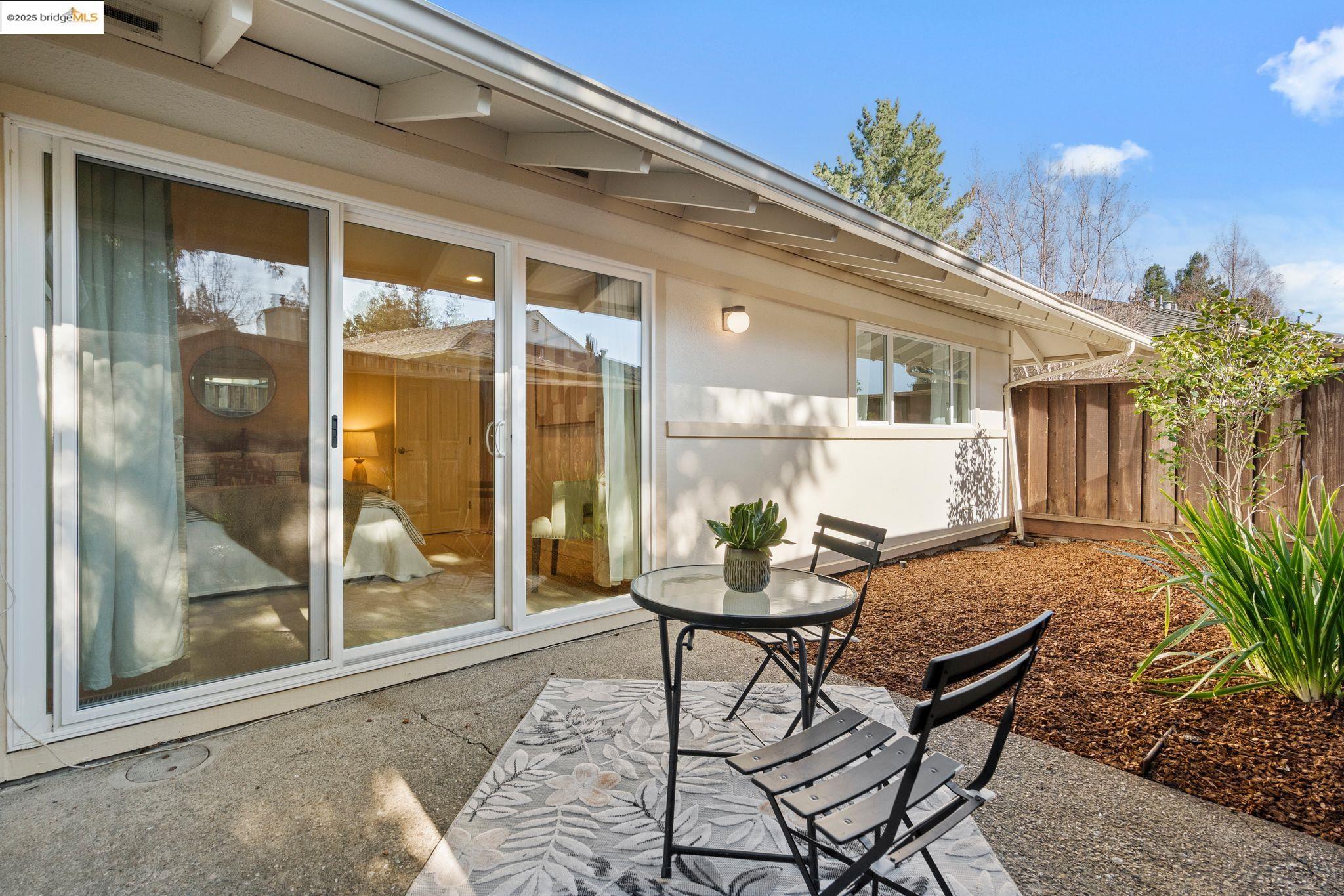 2691 Shadow Mountain Dr