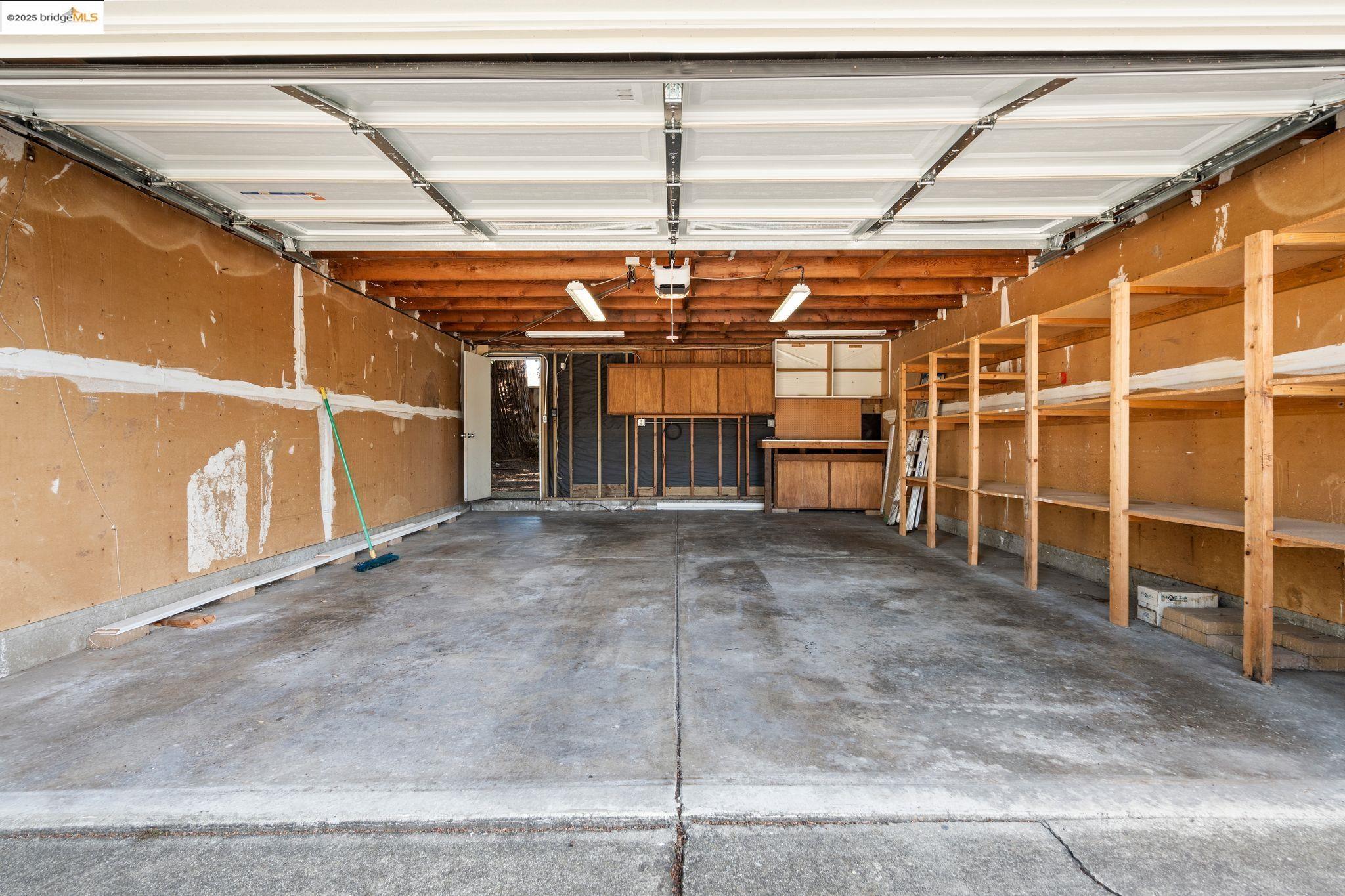 2691 Shadow Mountain Dr