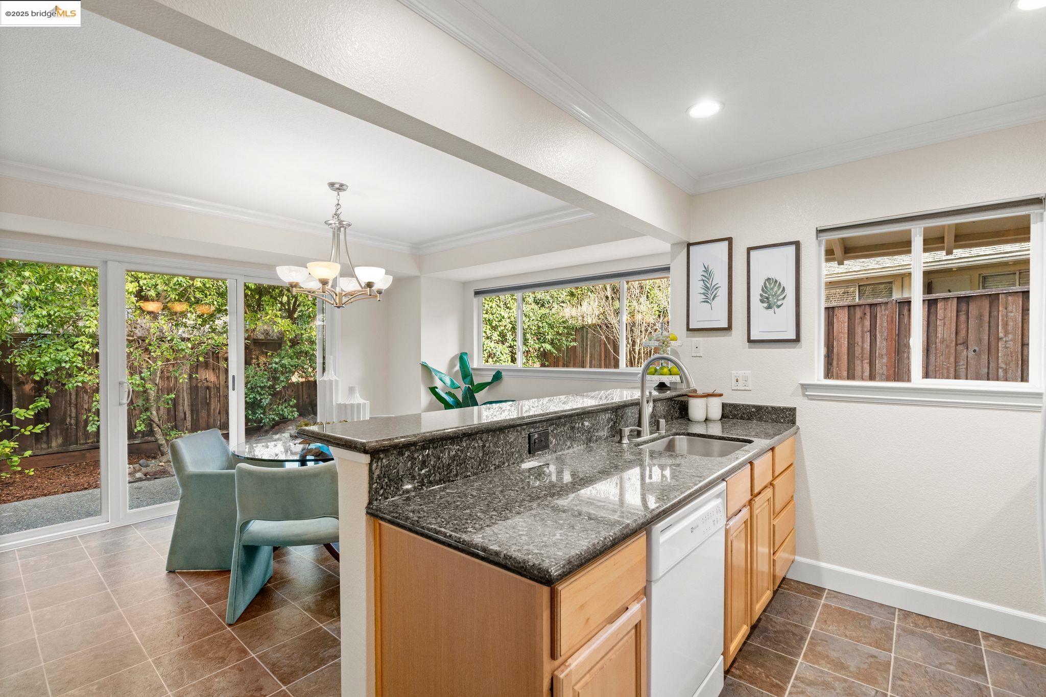 2691 Shadow Mountain Dr