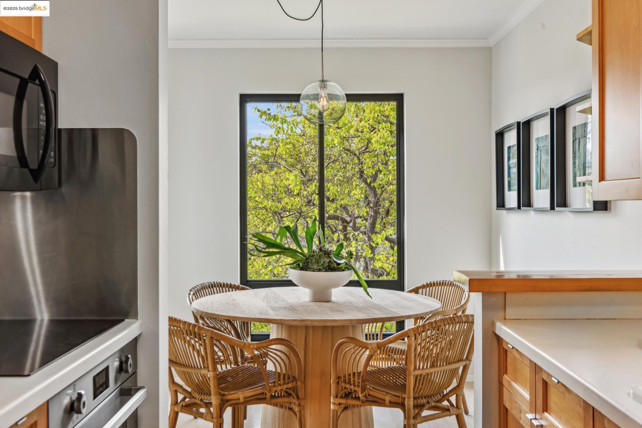 9 Commodore Drive # A404