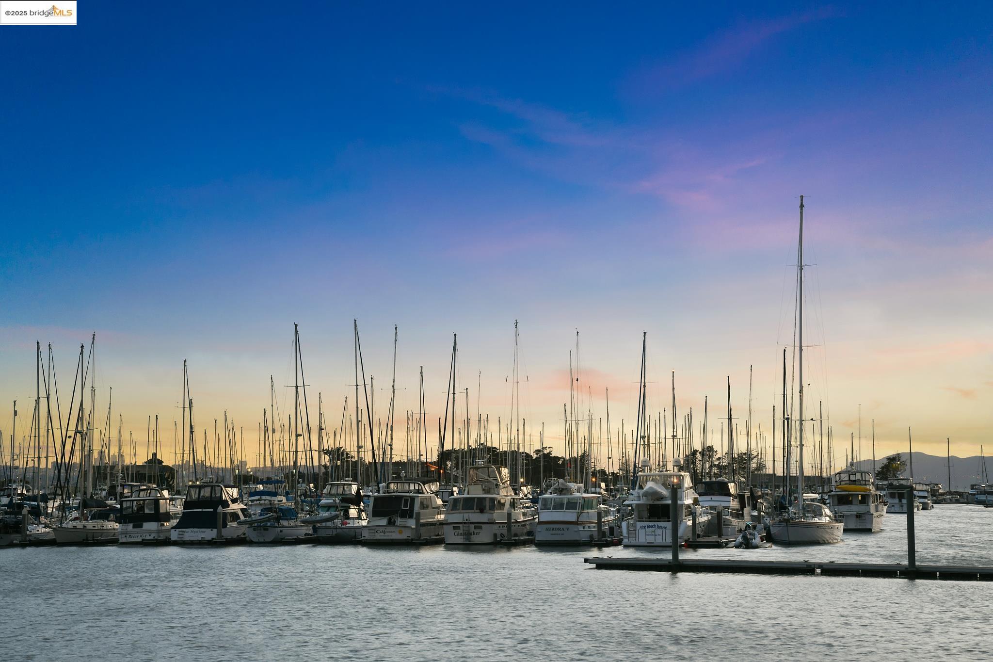 9 Commodore Drive # A404