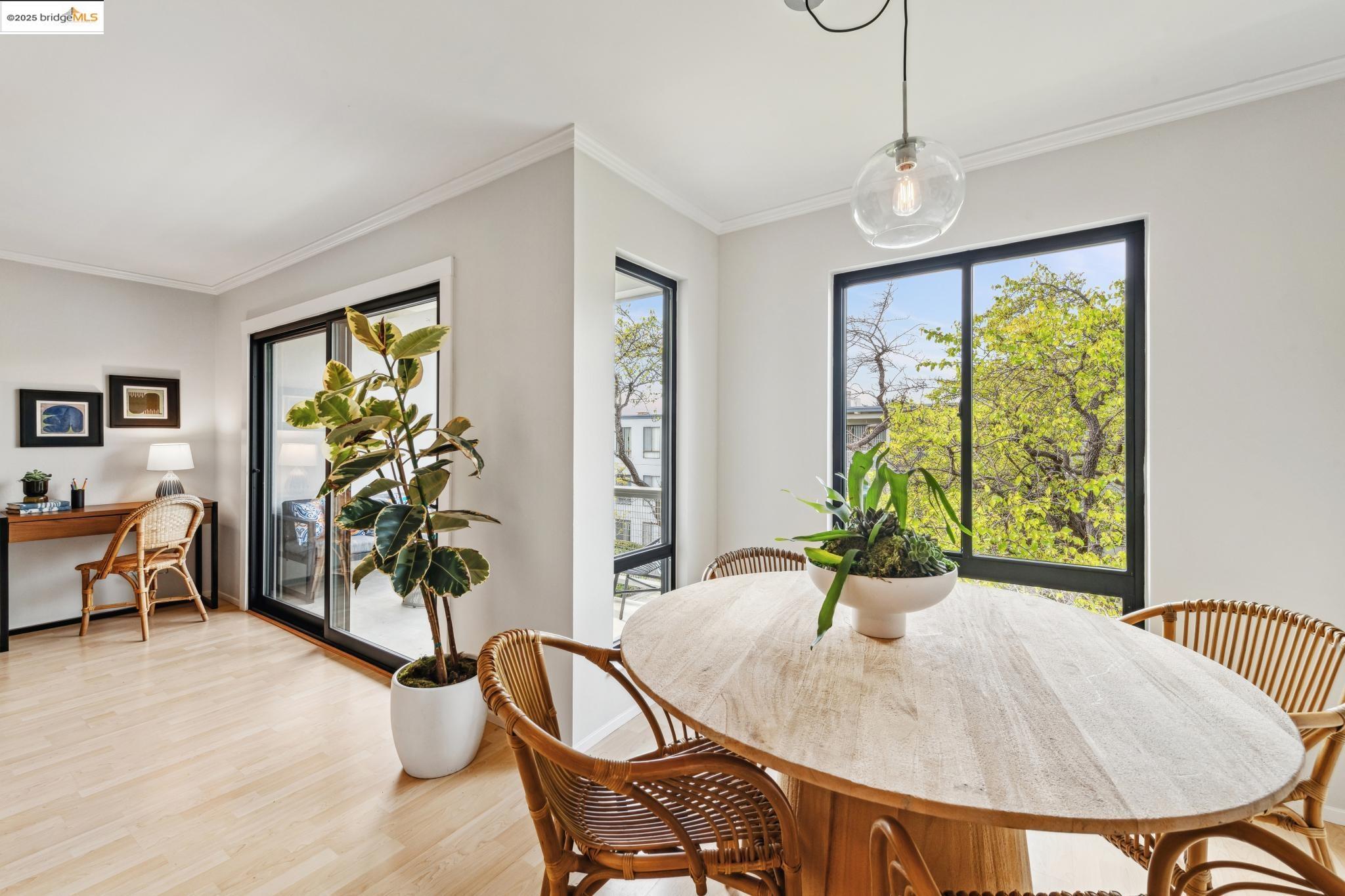 9 Commodore Drive # A404