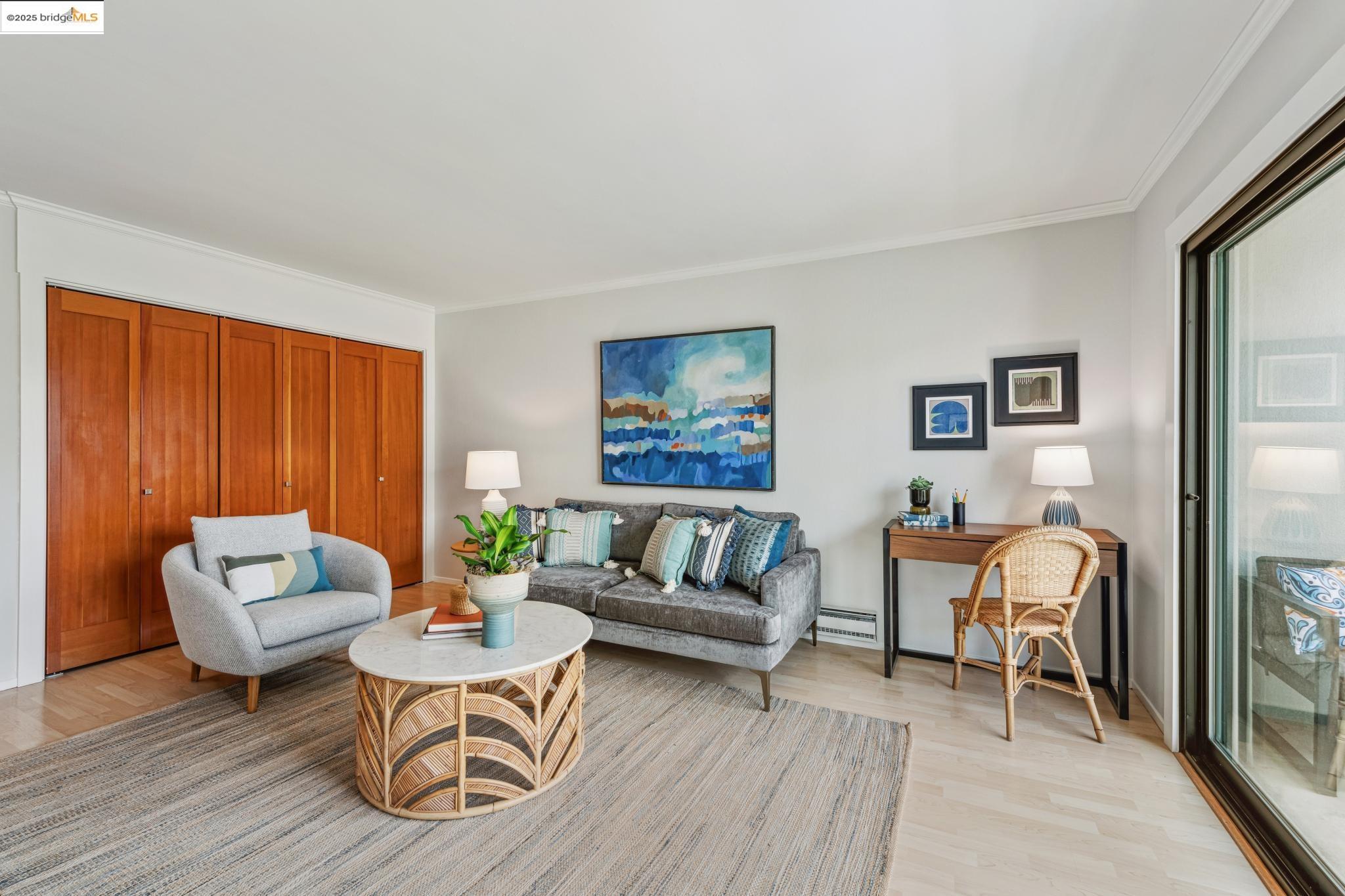 9 Commodore Drive # A404