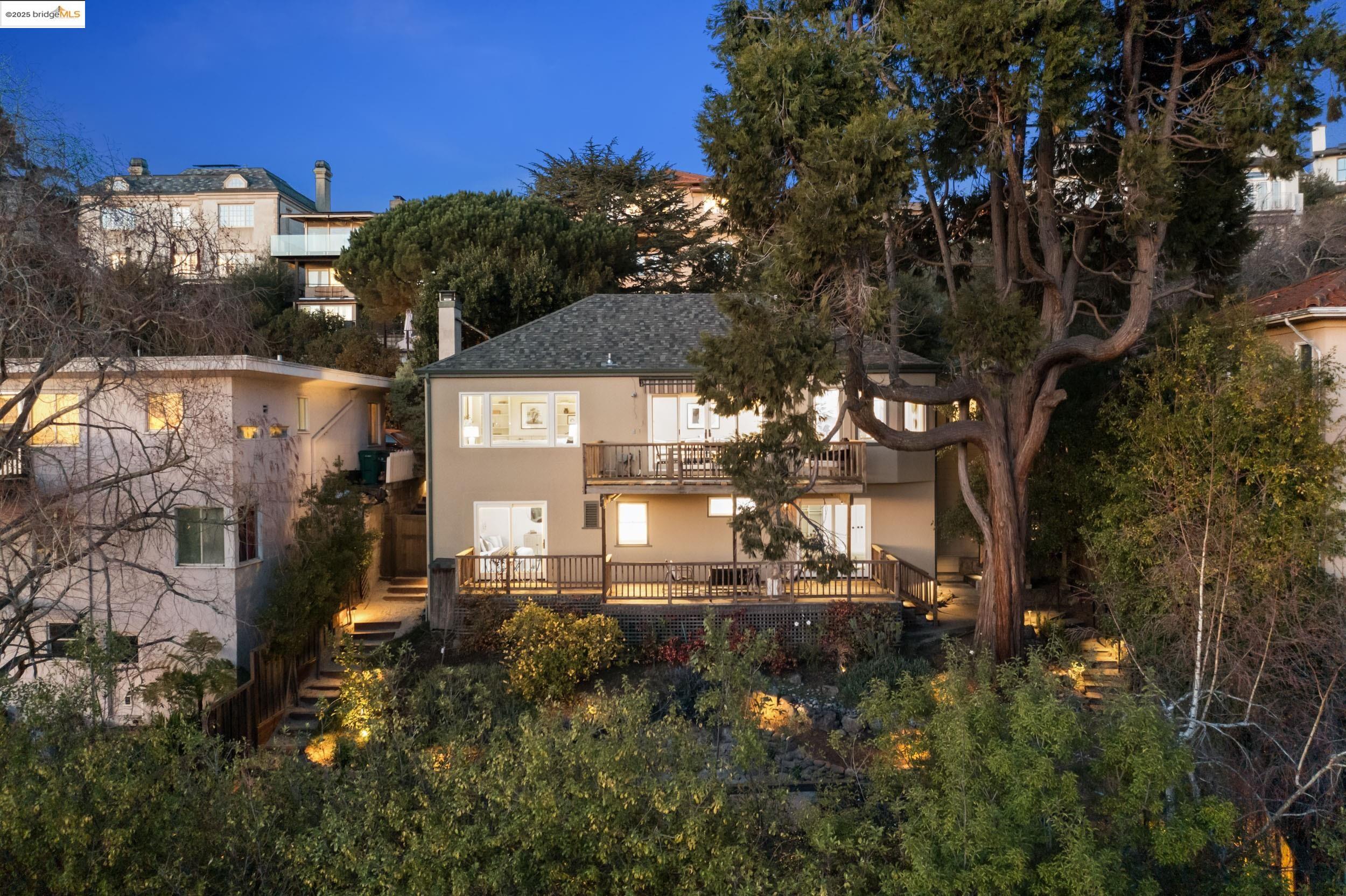 6047 Buena Vista Ave