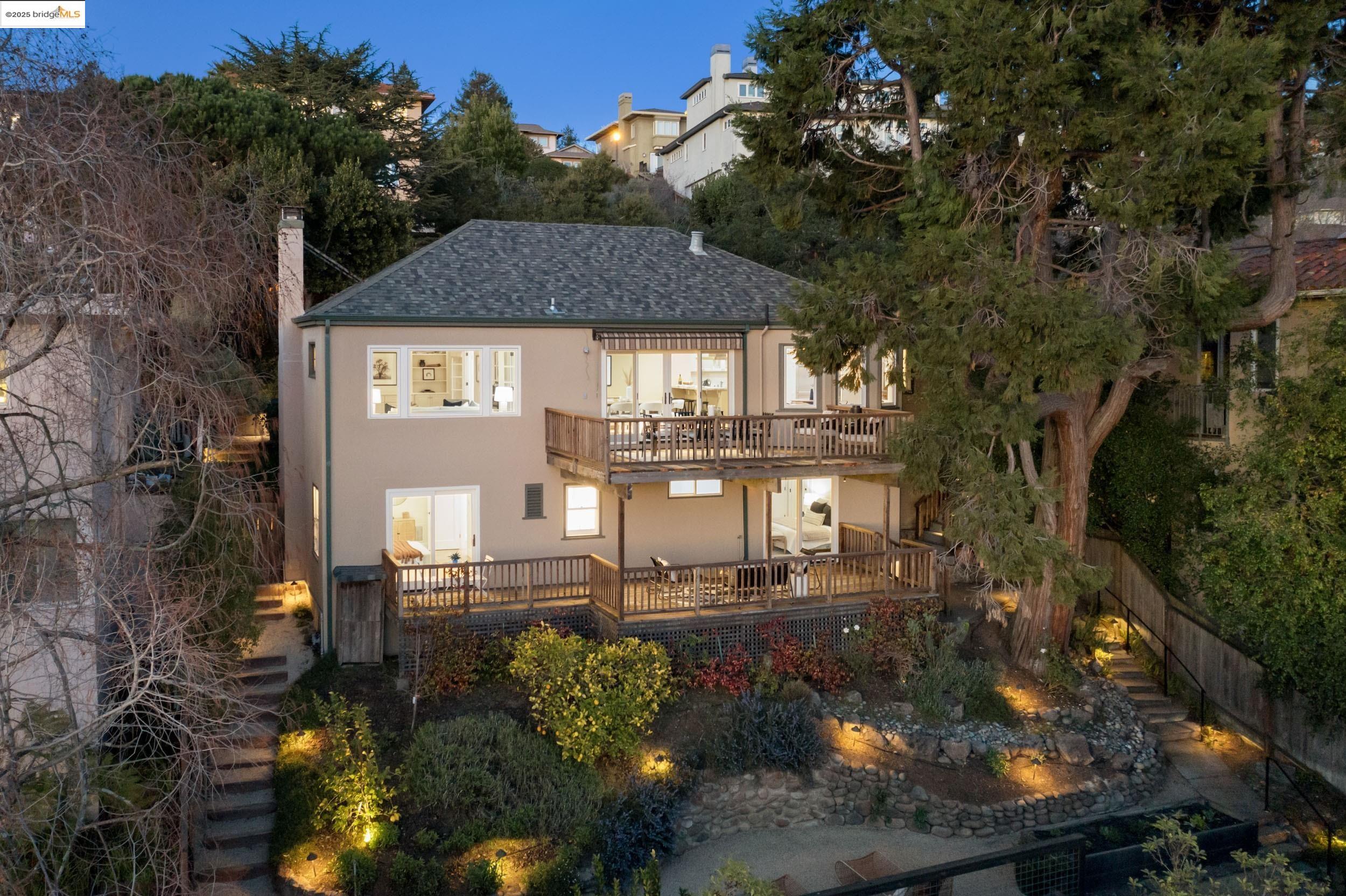 6047 Buena Vista Ave