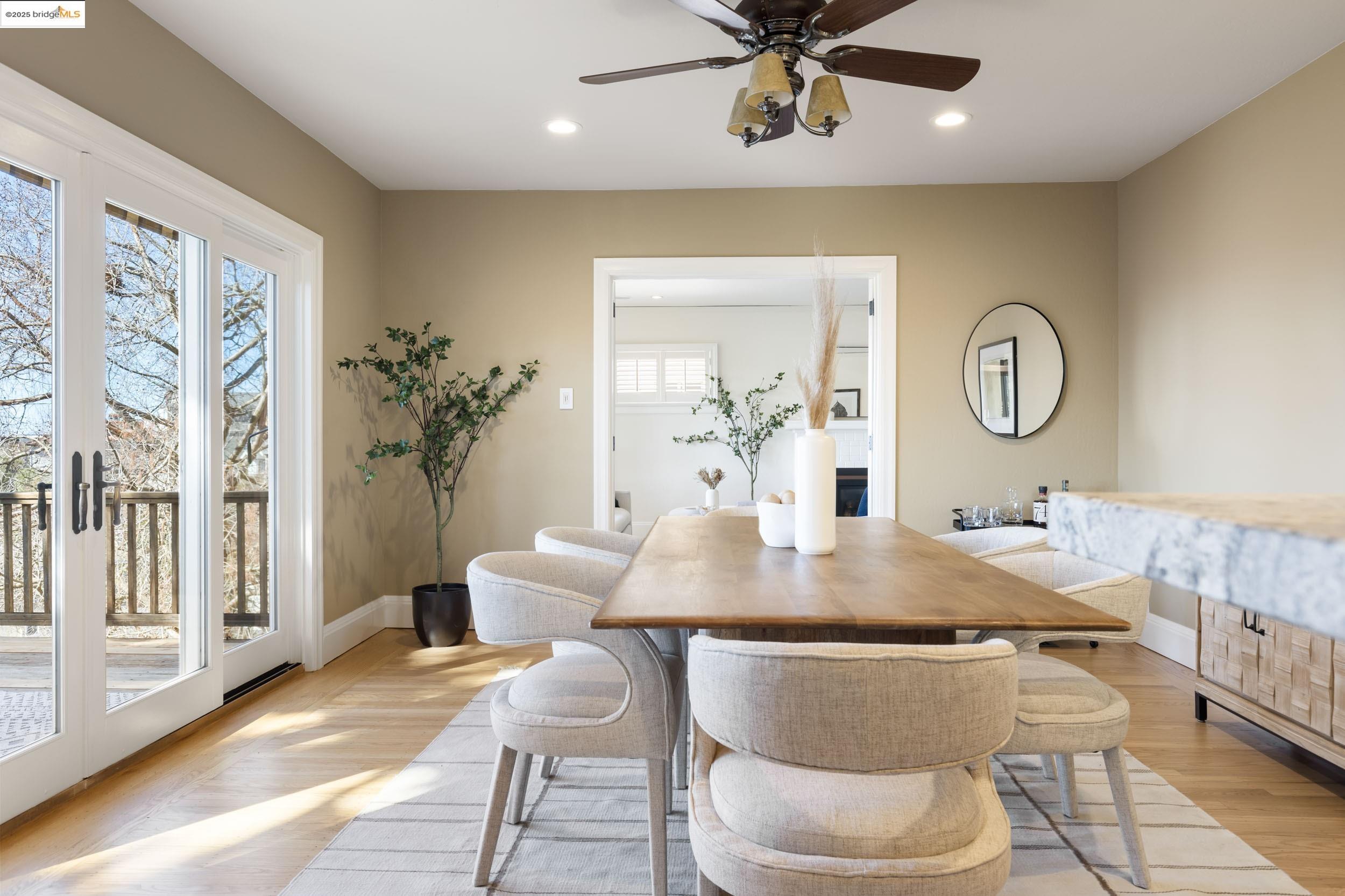 6047 Buena Vista Ave