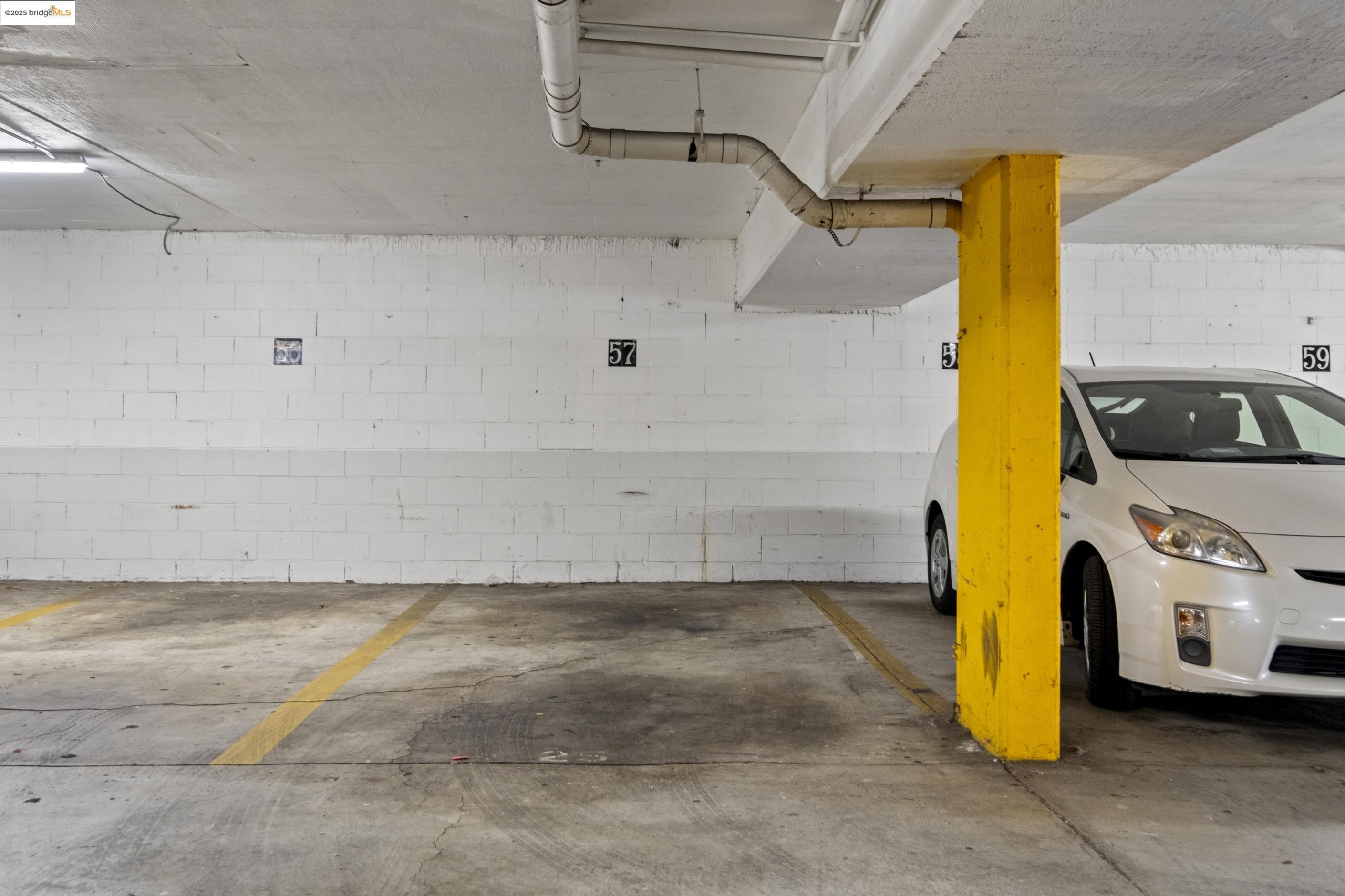 66 Fairmount Ave # 303