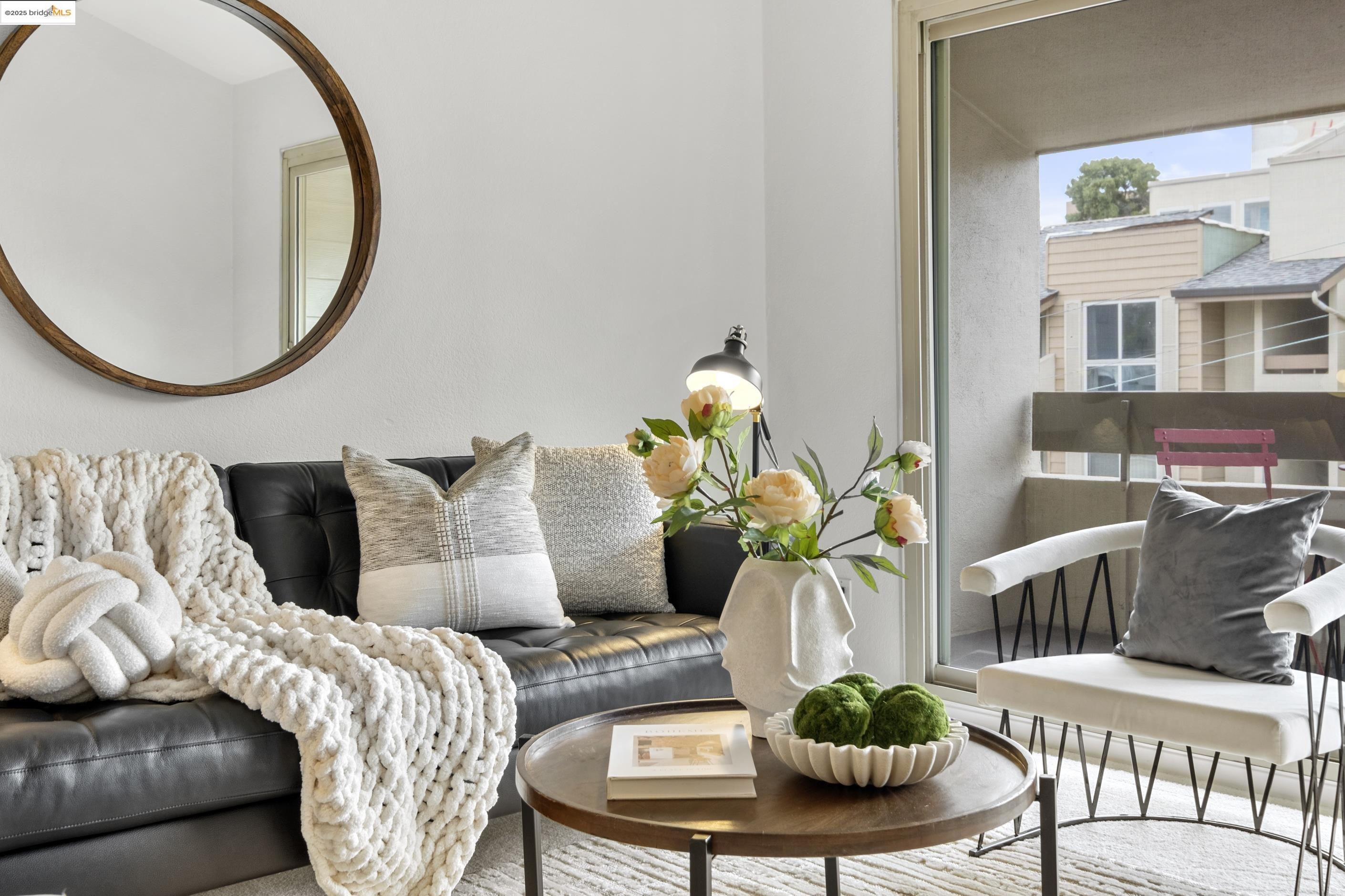 66 Fairmount Ave # 303