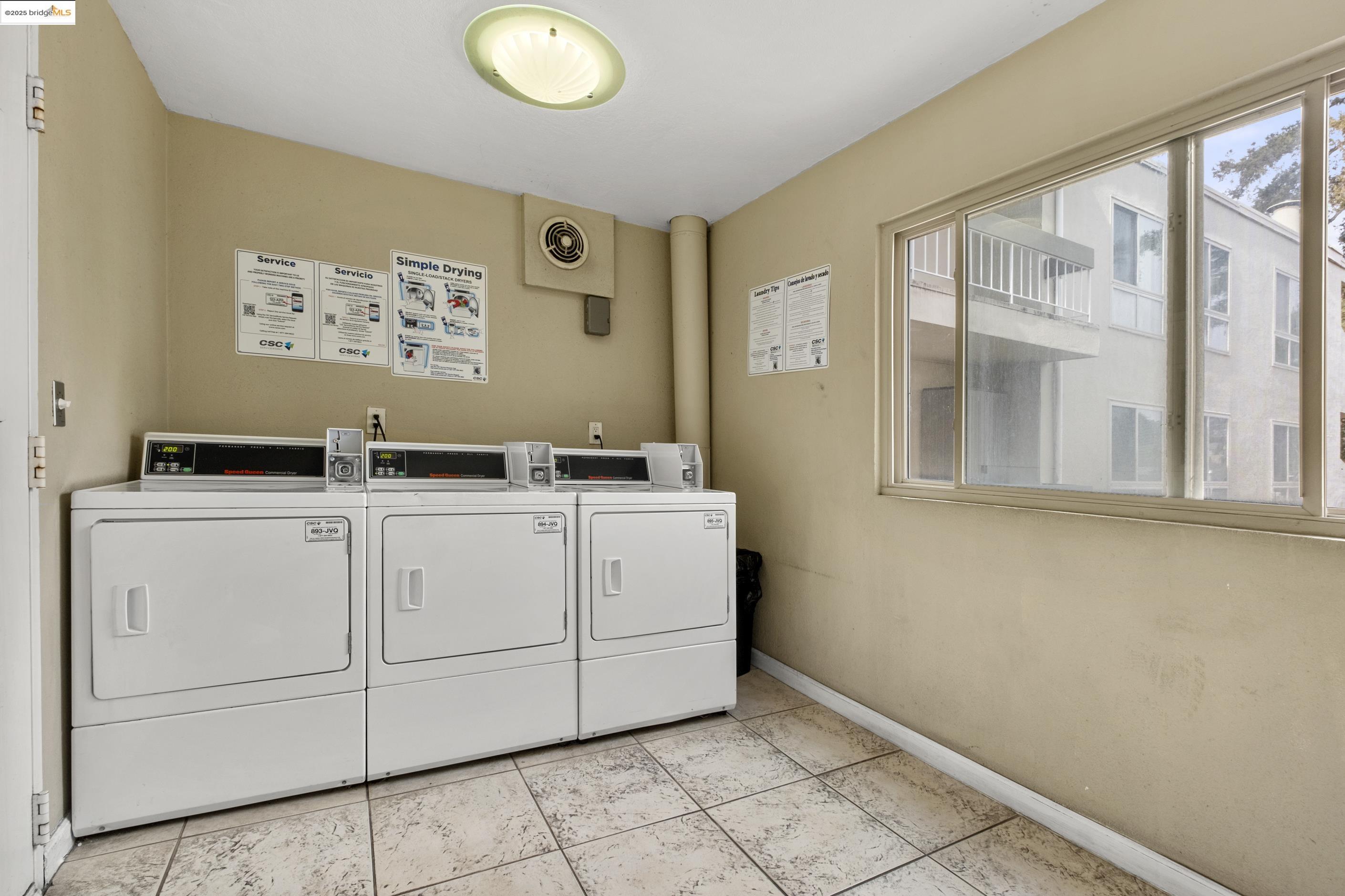 66 Fairmount Ave # 303