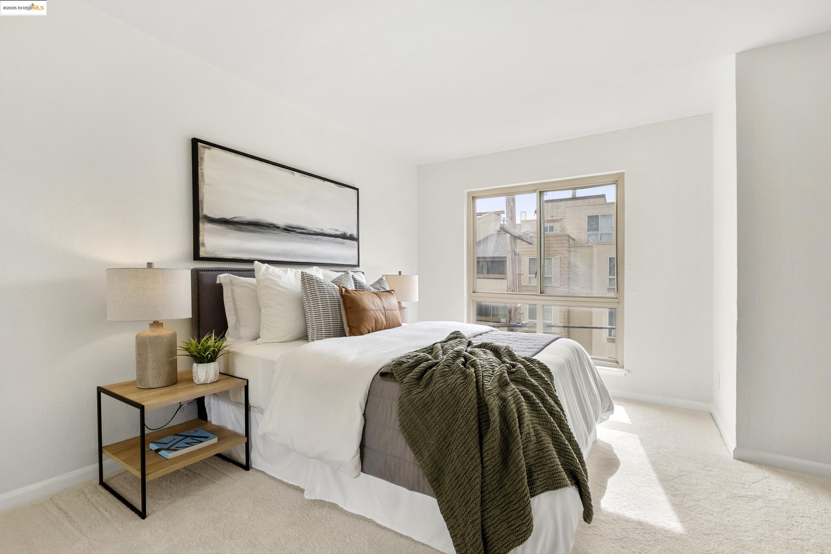 66 Fairmount Ave # 303