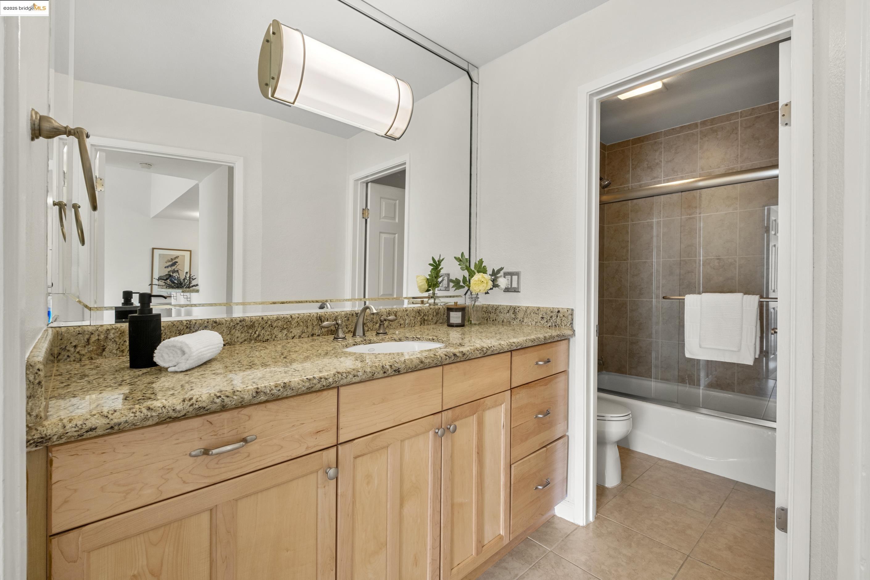 66 Fairmount Ave # 303