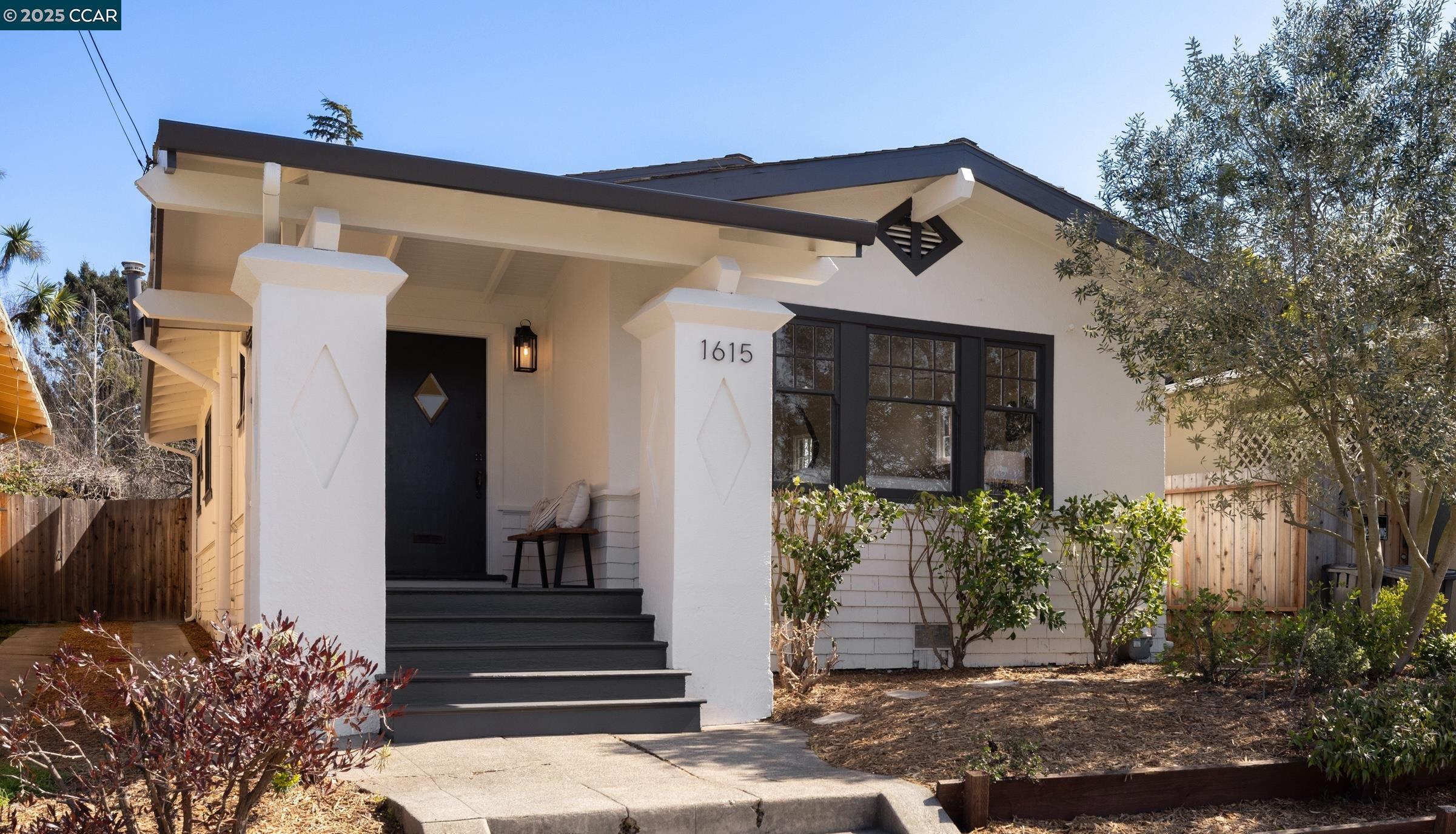 1615 California St
