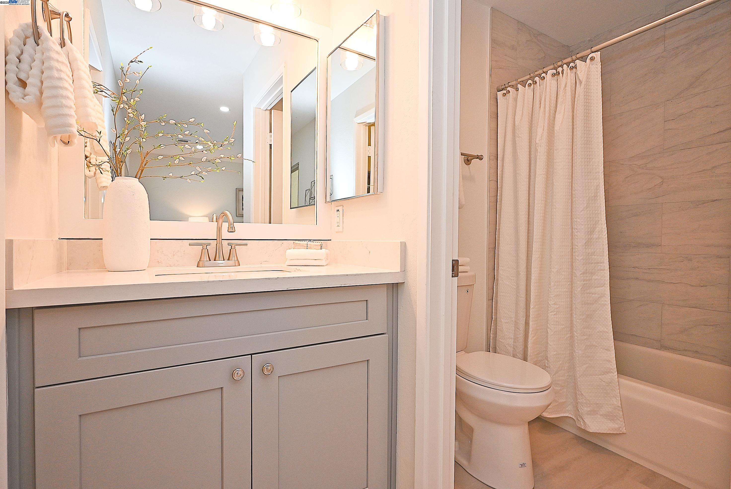 31011 Everett Ct # 9