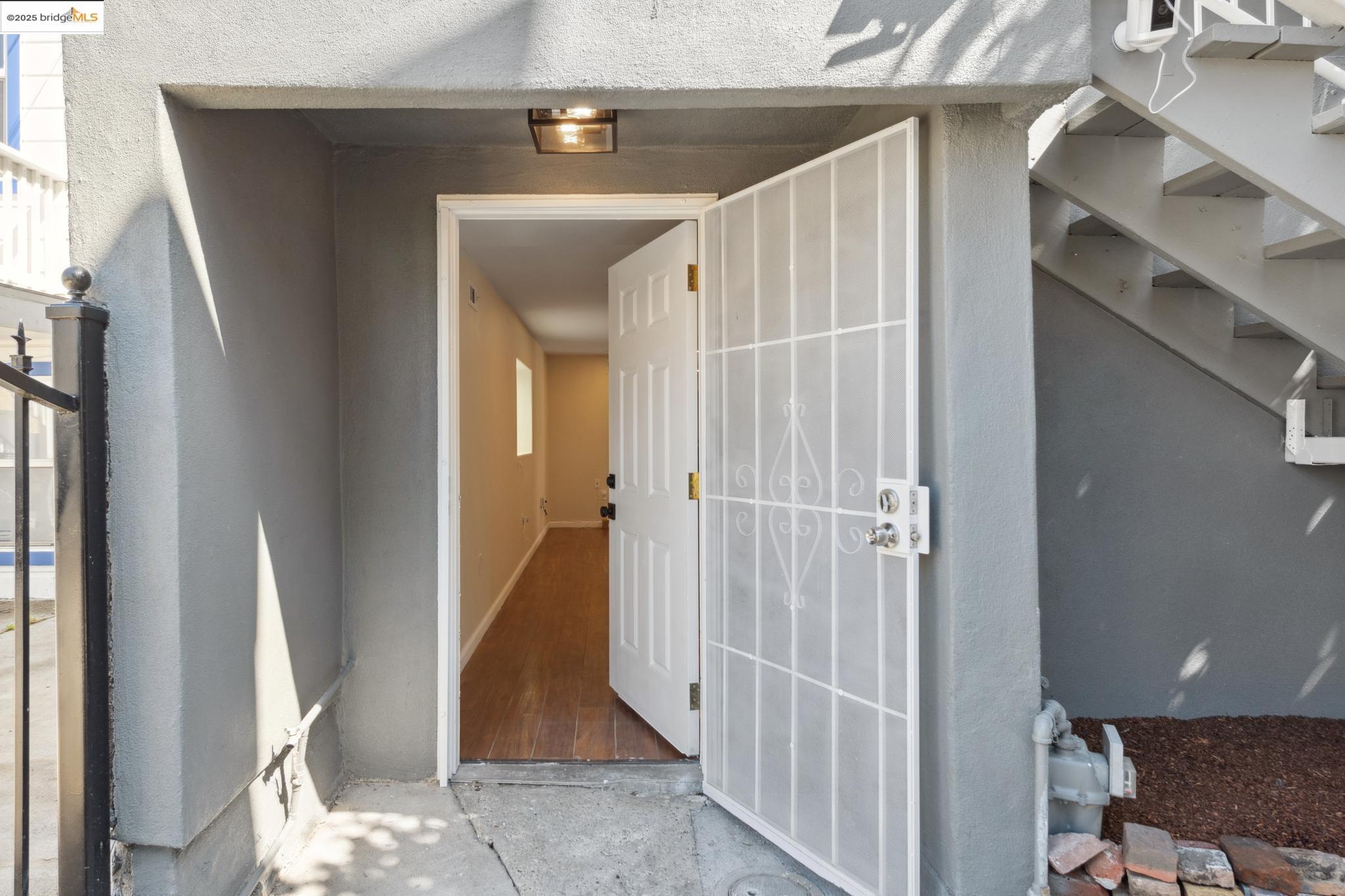 822 Henry St