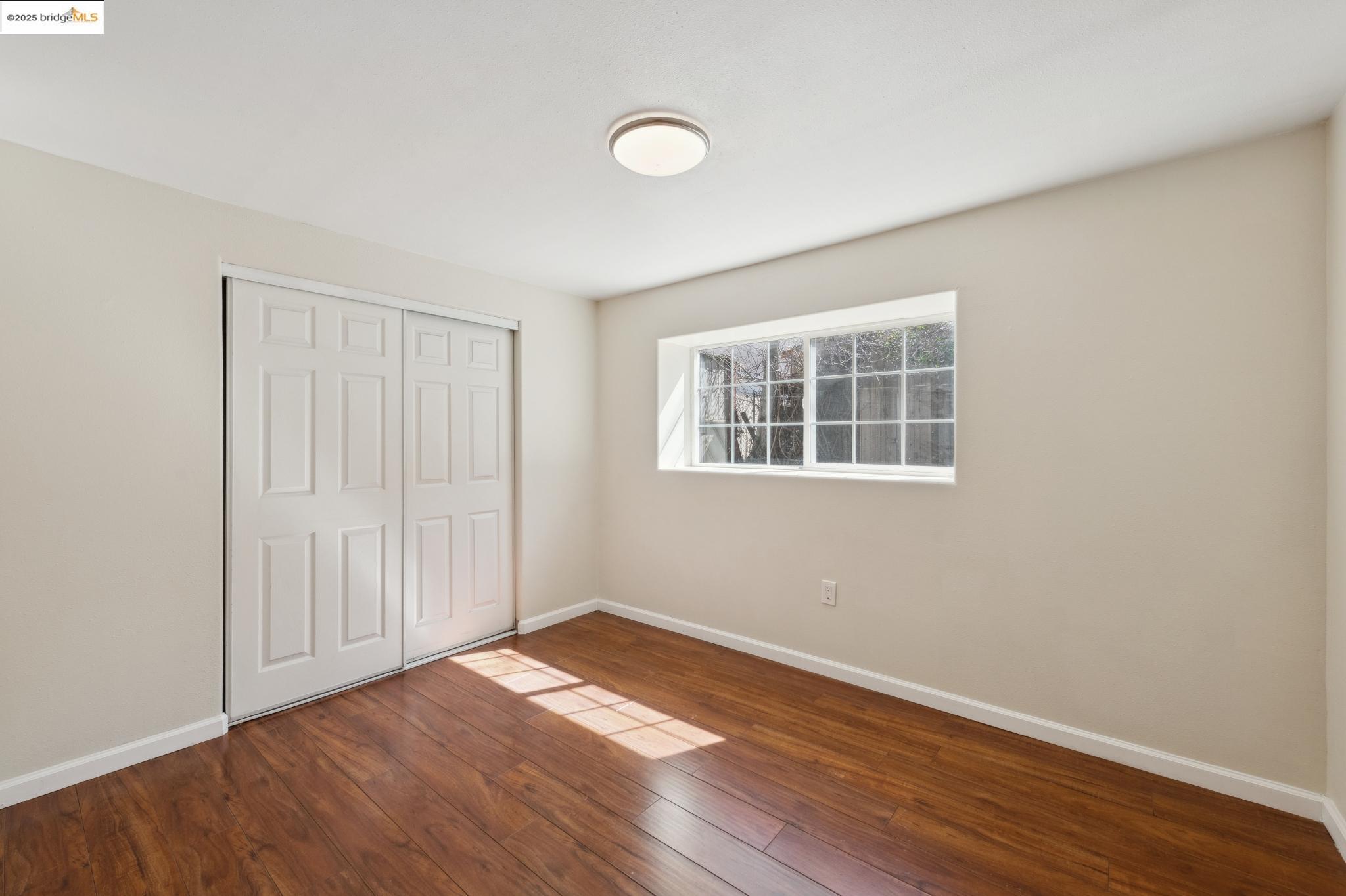 822 Henry St